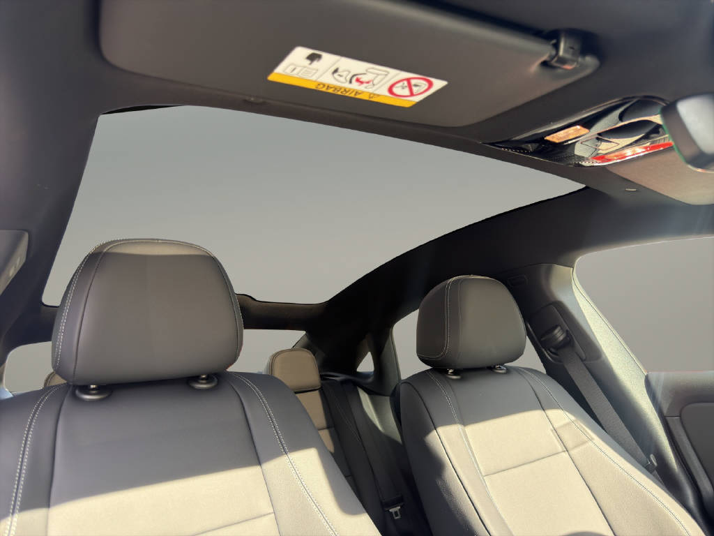 MERCEDES-BENZ CLA 220 AMG Line 4matic-image-14