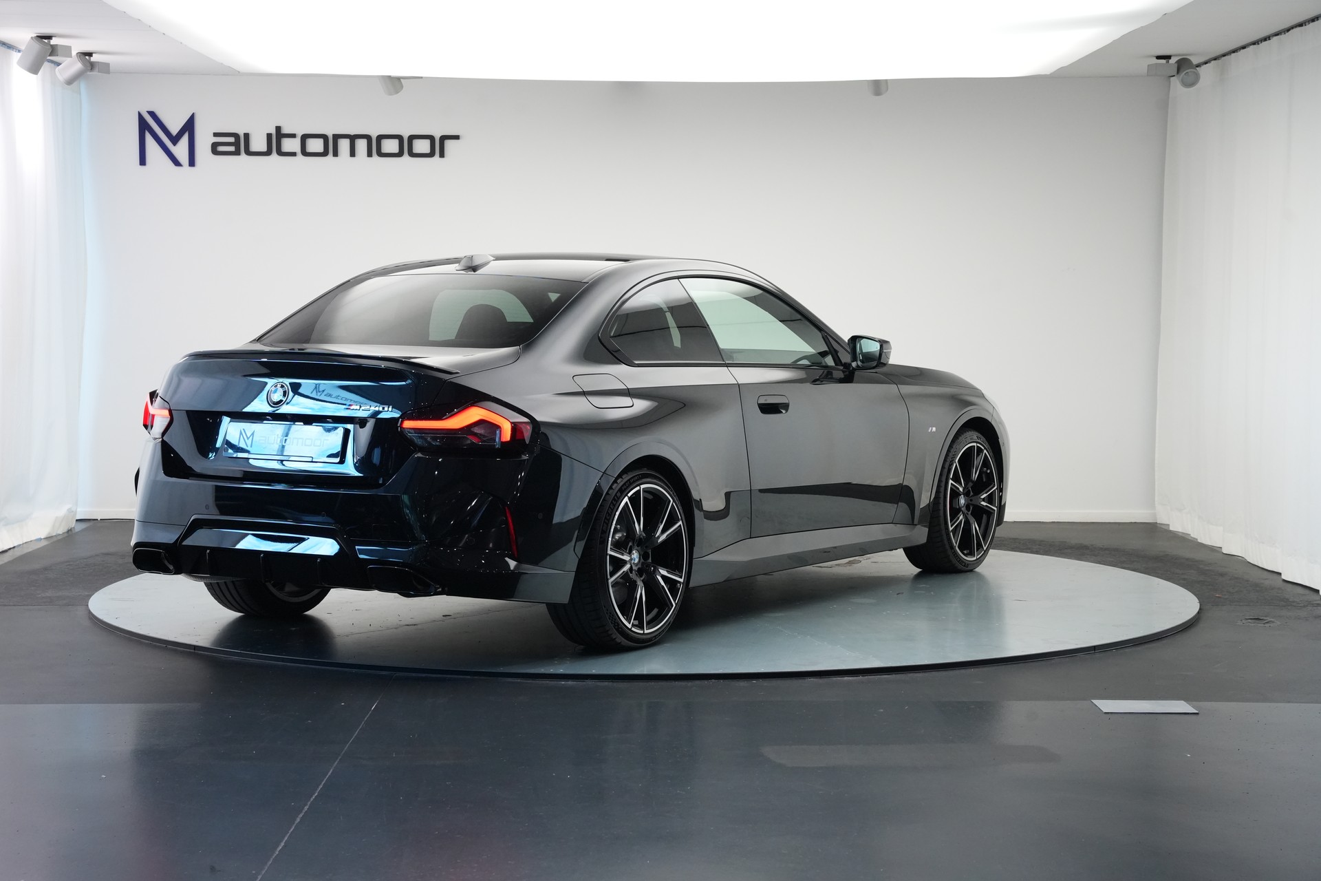 BMW M240i xDrive M Sport Pro Steptronic *CH-Fahrzeug* *Facelift*-image-4
