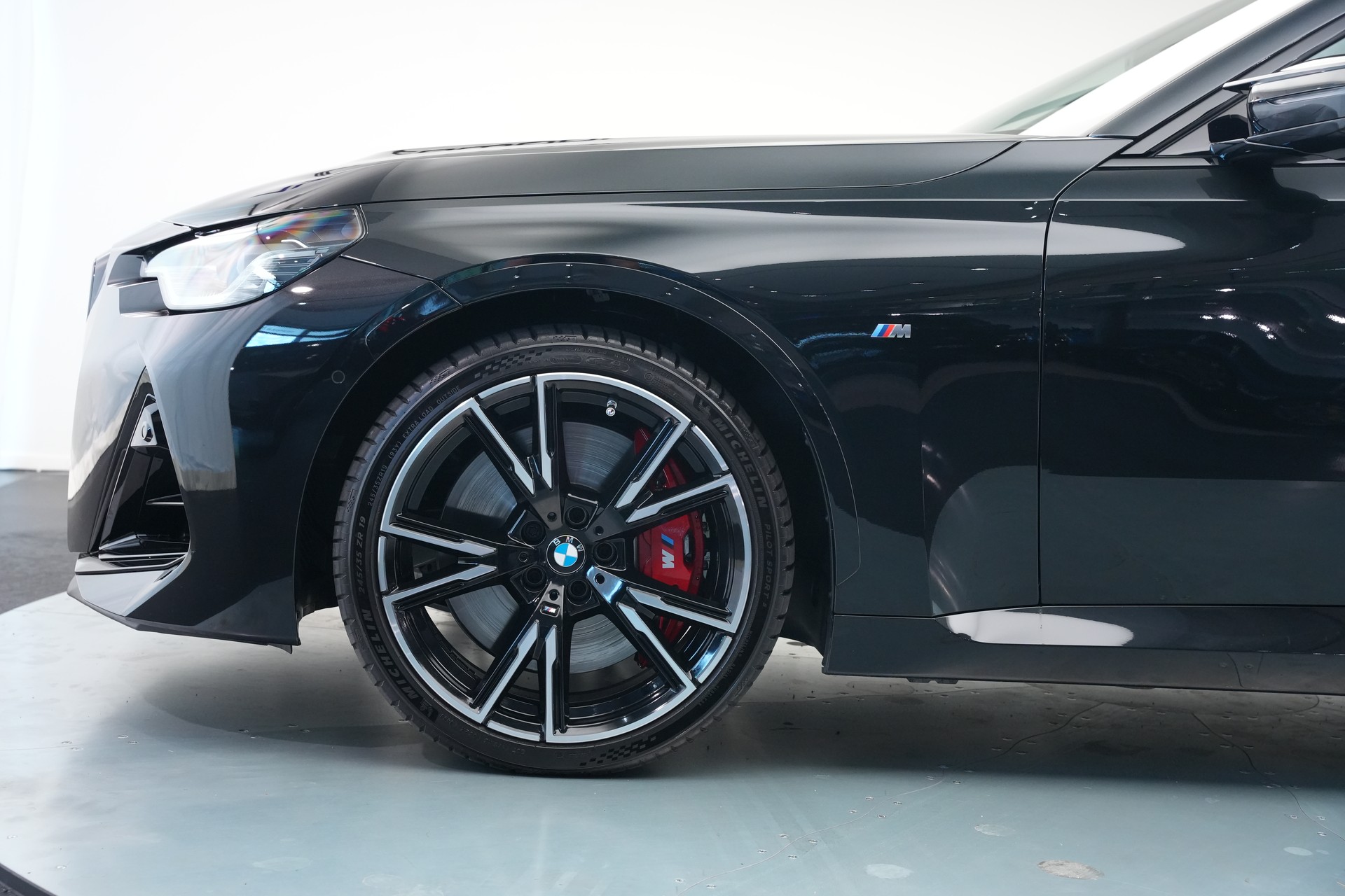 BMW M240i xDrive M Sport Pro Steptronic *CH-Fahrzeug* *Facelift*-image-42