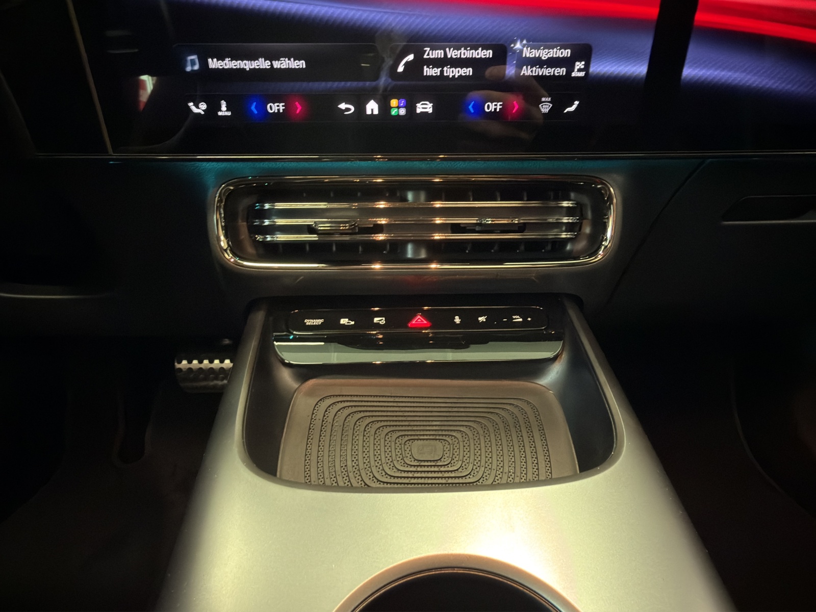 MERCEDES-BENZ GLB 220 4Matic 8G-Tronic-image-13