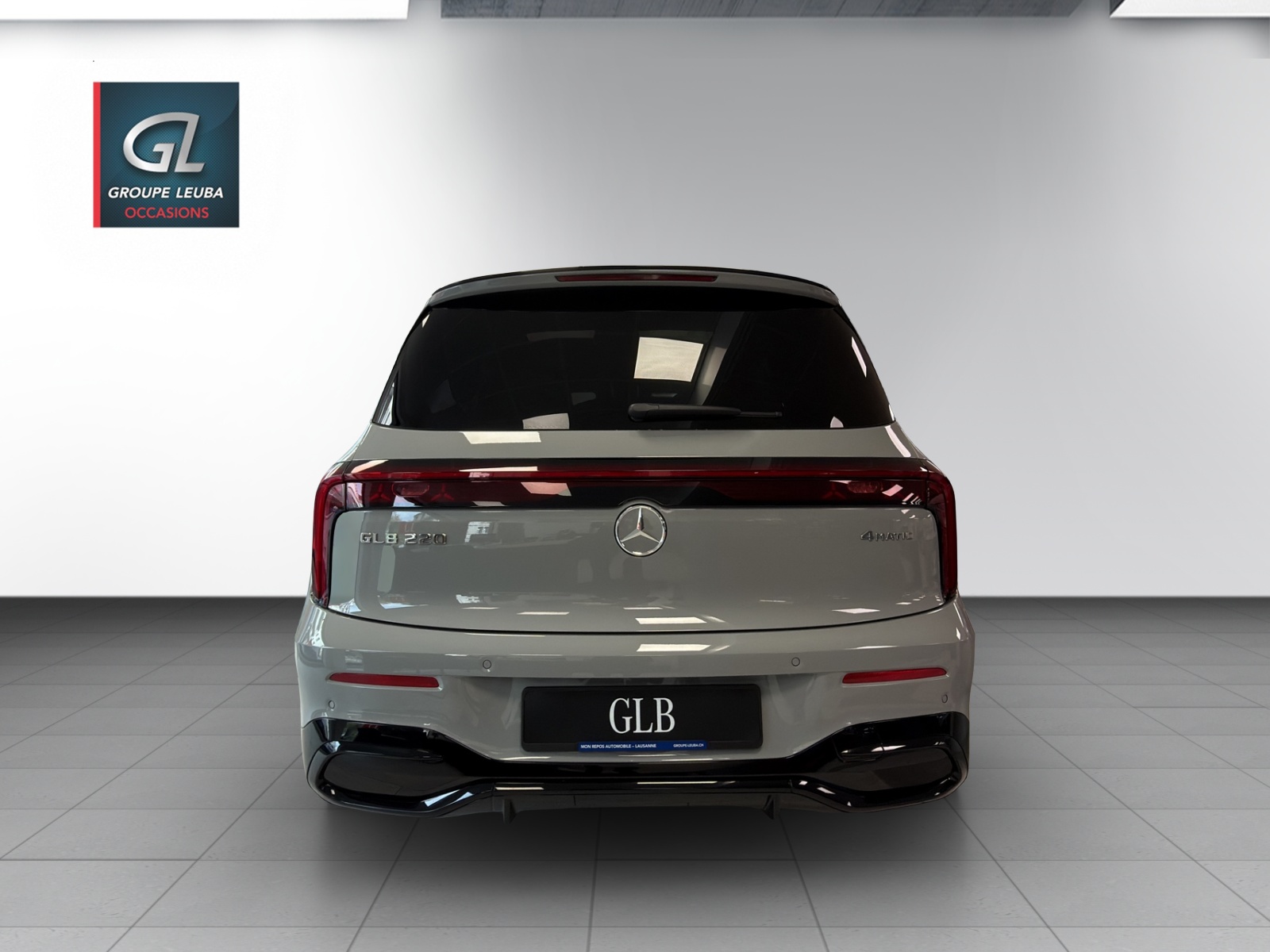 MERCEDES-BENZ GLB 220 4Matic 8G-Tronic-image-4