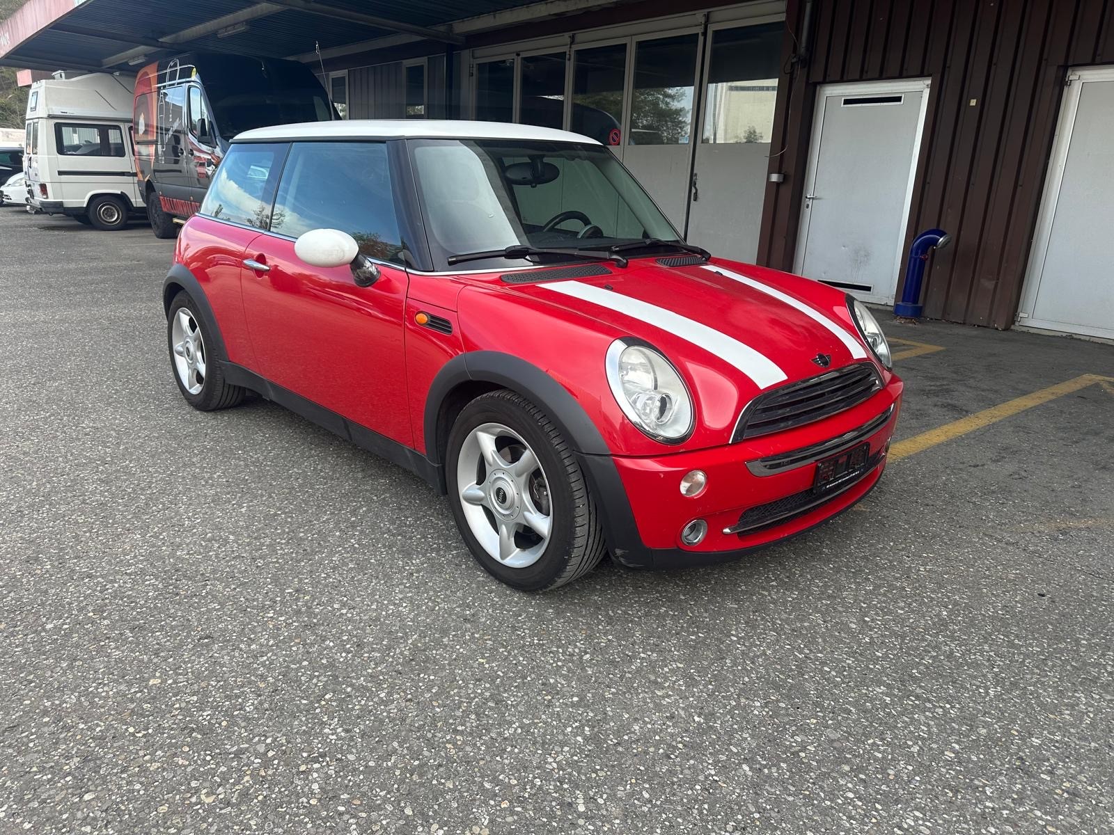 MINI Cooper-image-1