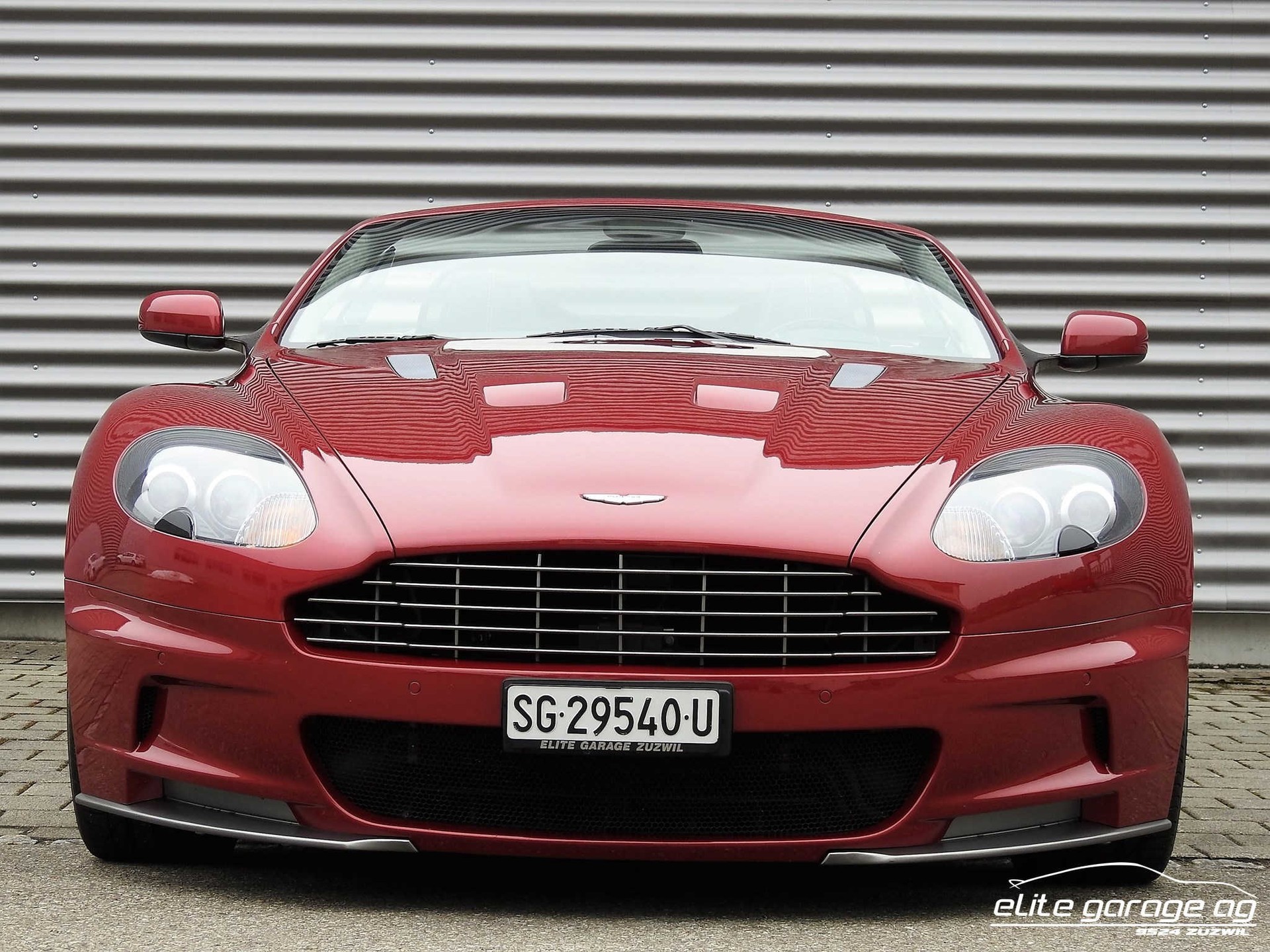 ASTON MARTIN DBS Volante Touchtronic 2-image-1