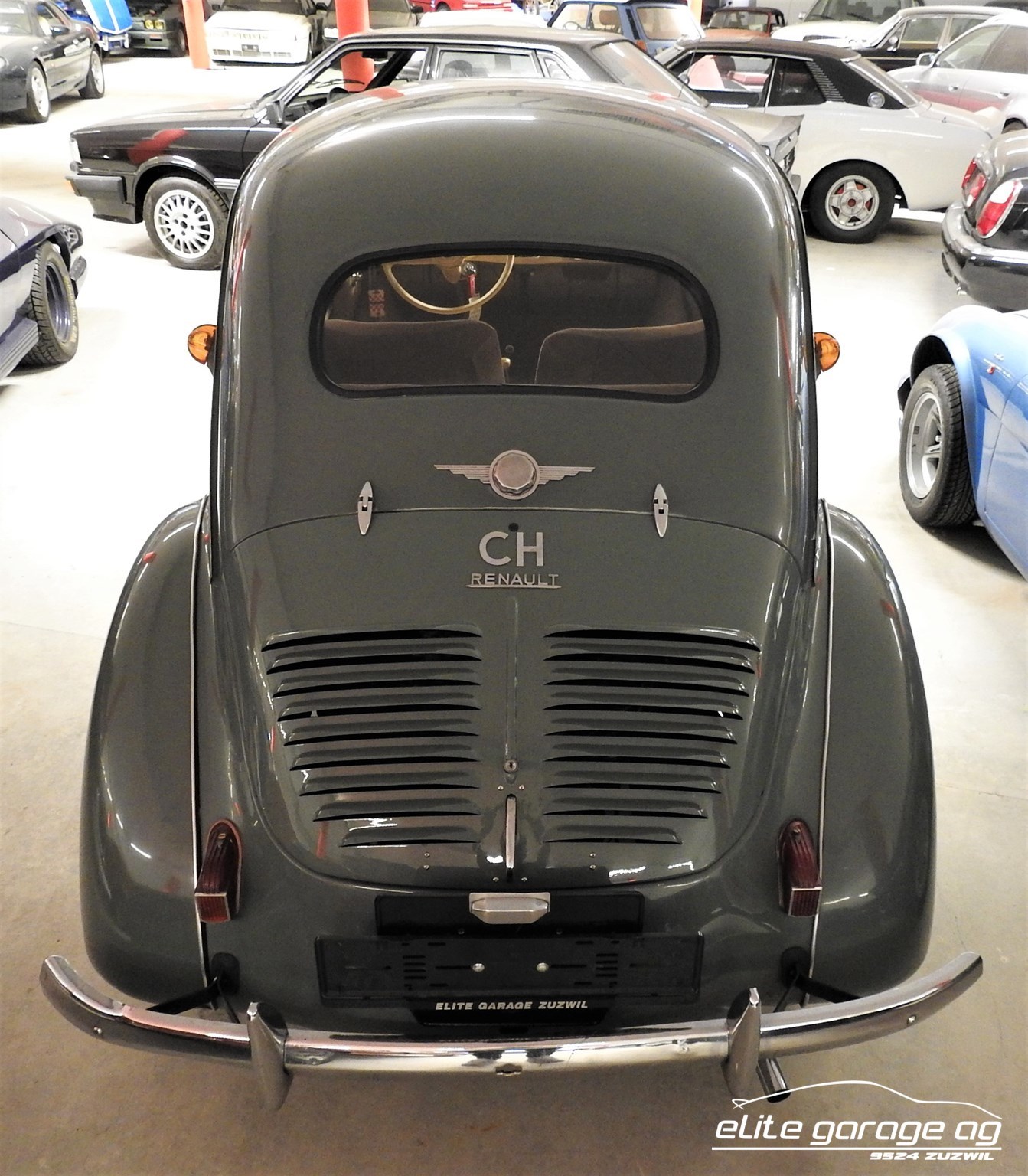 RENAULT 4 CV R 1060-image-5