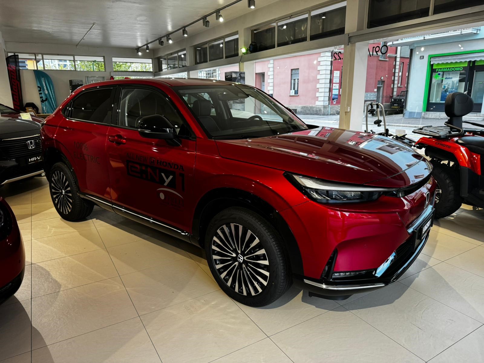 HONDA Ny1 Elegance-image-1