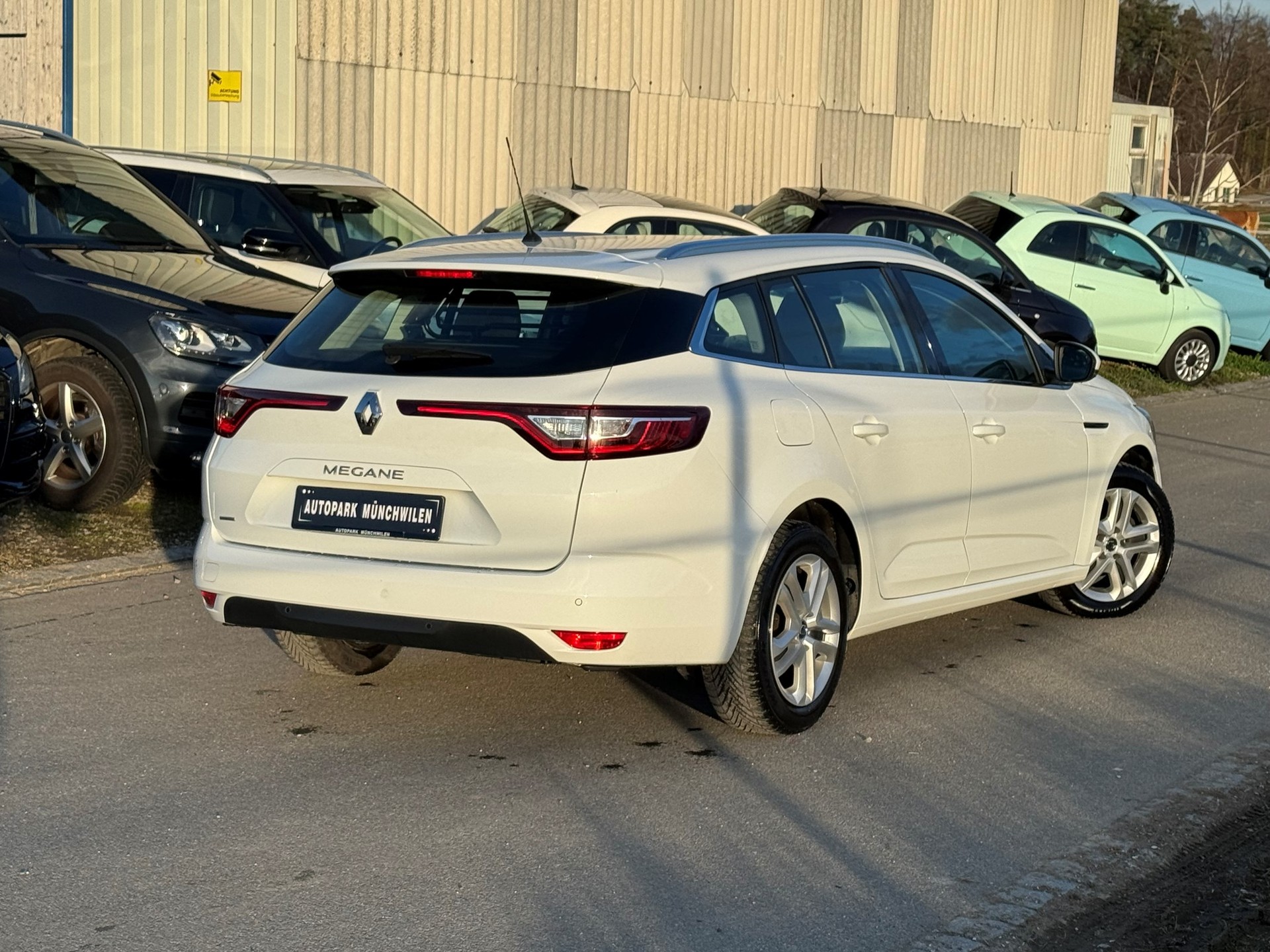 RENAULT Mégane Grandtour 1.5 dCi Business EDC-image-2