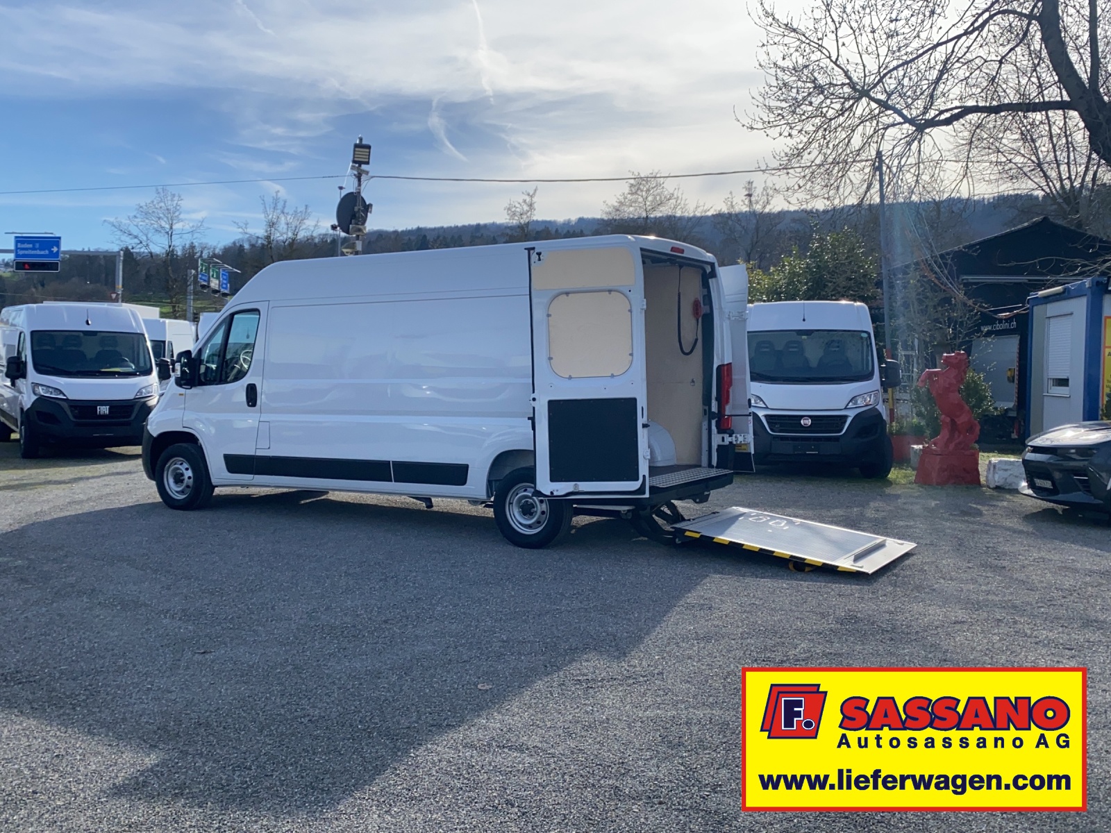 FIAT Ducato 35 L3H2 Kastenwagen mit Mammut Hebebühne-image-7