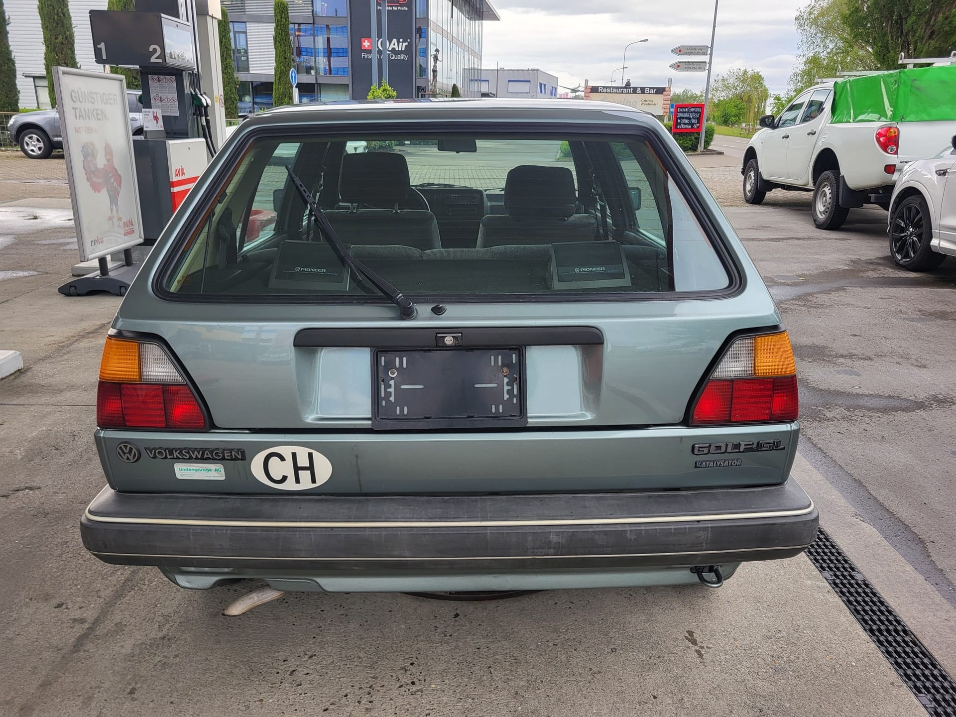 VW Golf 1800 C-image-7