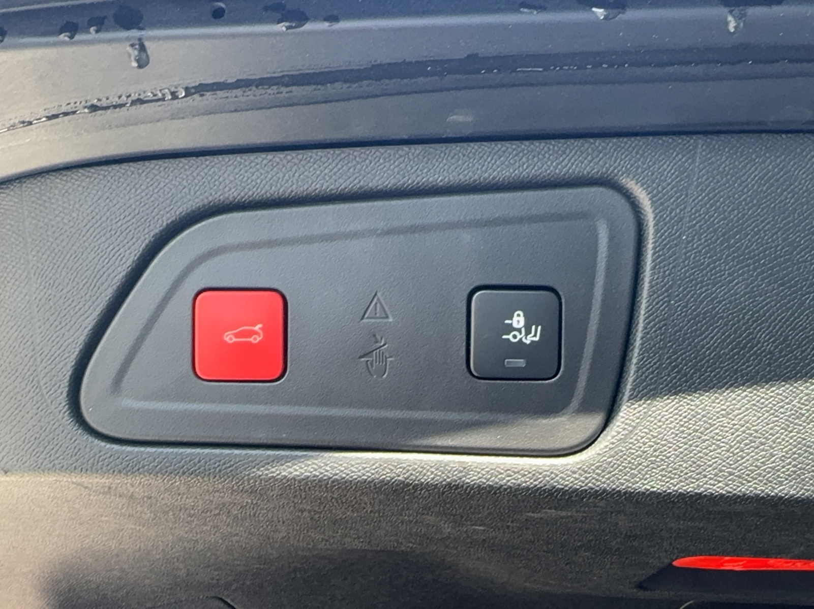 CITROEN C5 Aircross 1.6 PHEV Shine-image-15