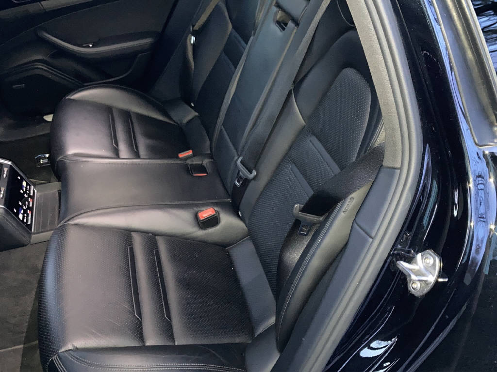PORSCHE Panamera 4 E-Hybrid Sport Turismo PDK-image-13