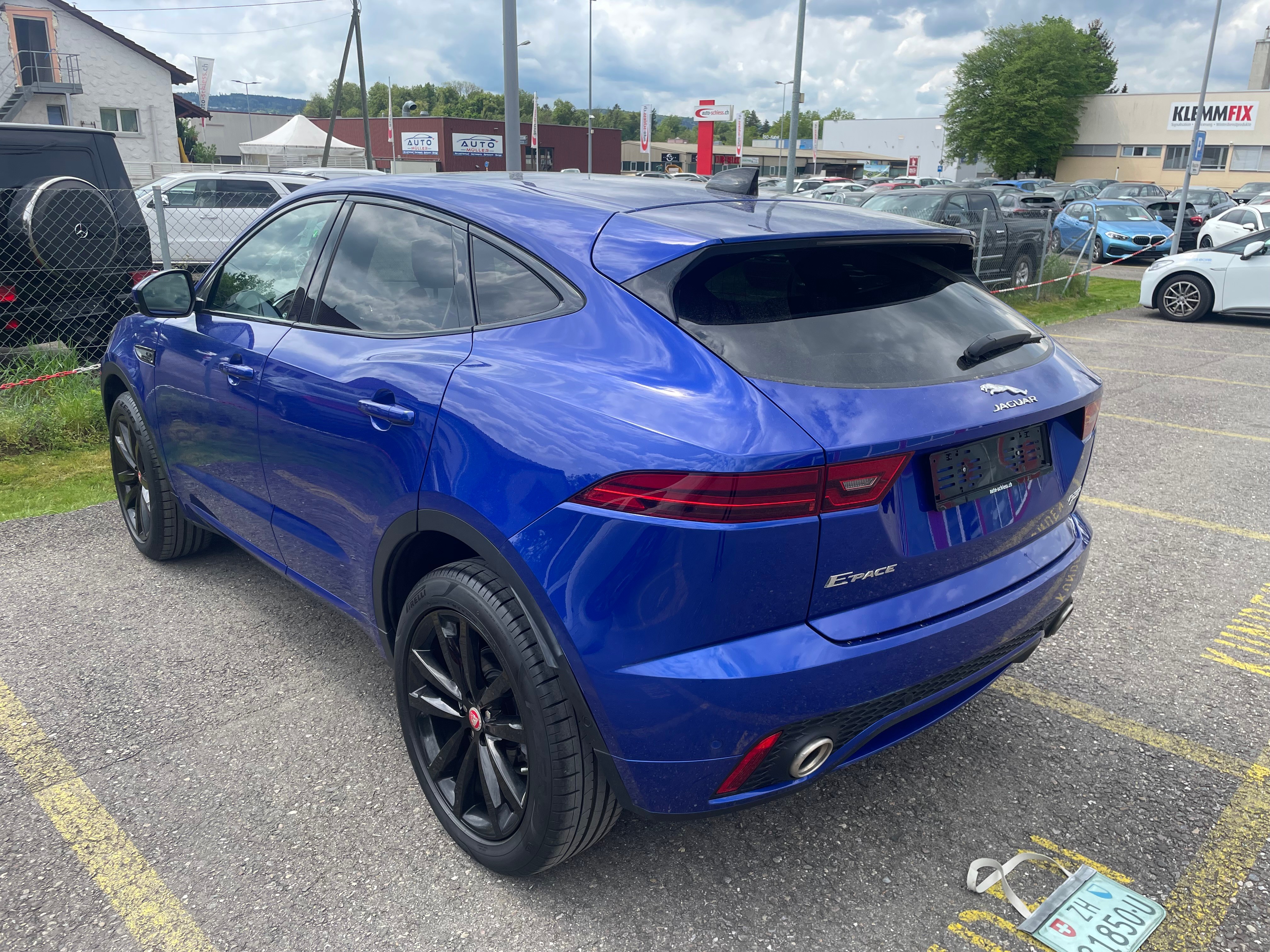 Car photo