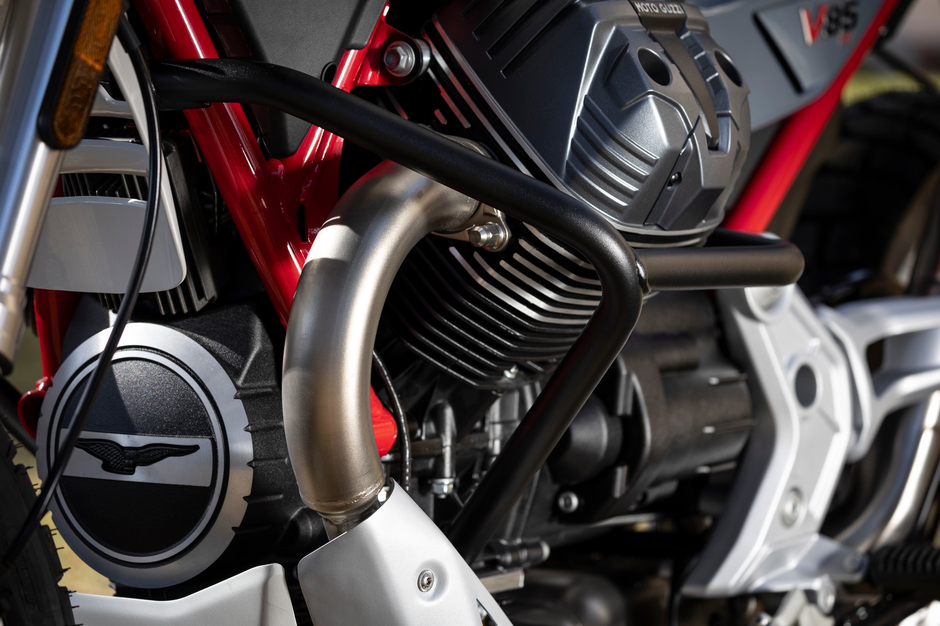 MOTO GUZZI V85 TT EU5+-image-12