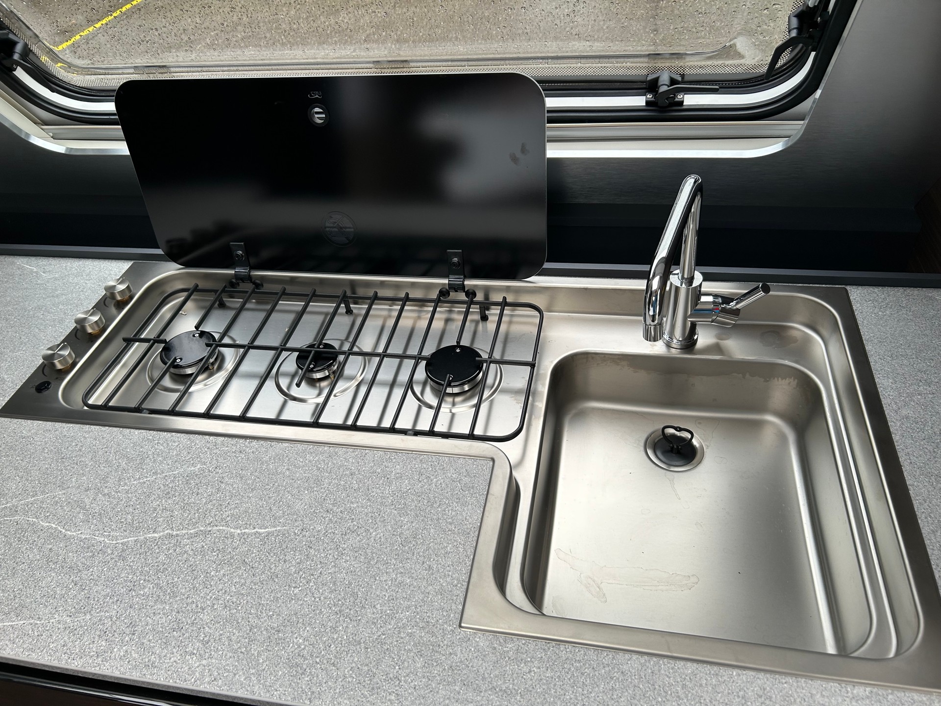 ADRIA Alpina 663 HT-image-10