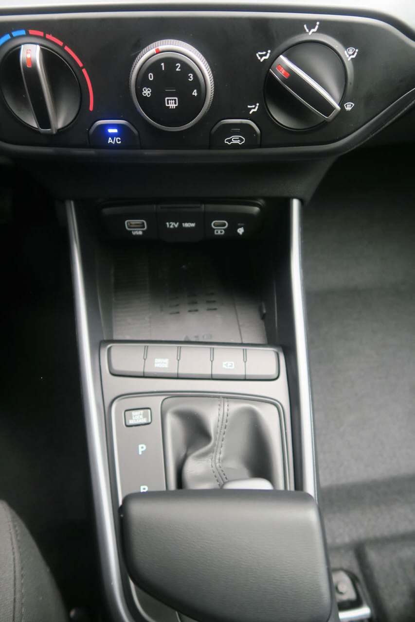 HYUNDAI i20 1.0 T-GDi Origo-image-11