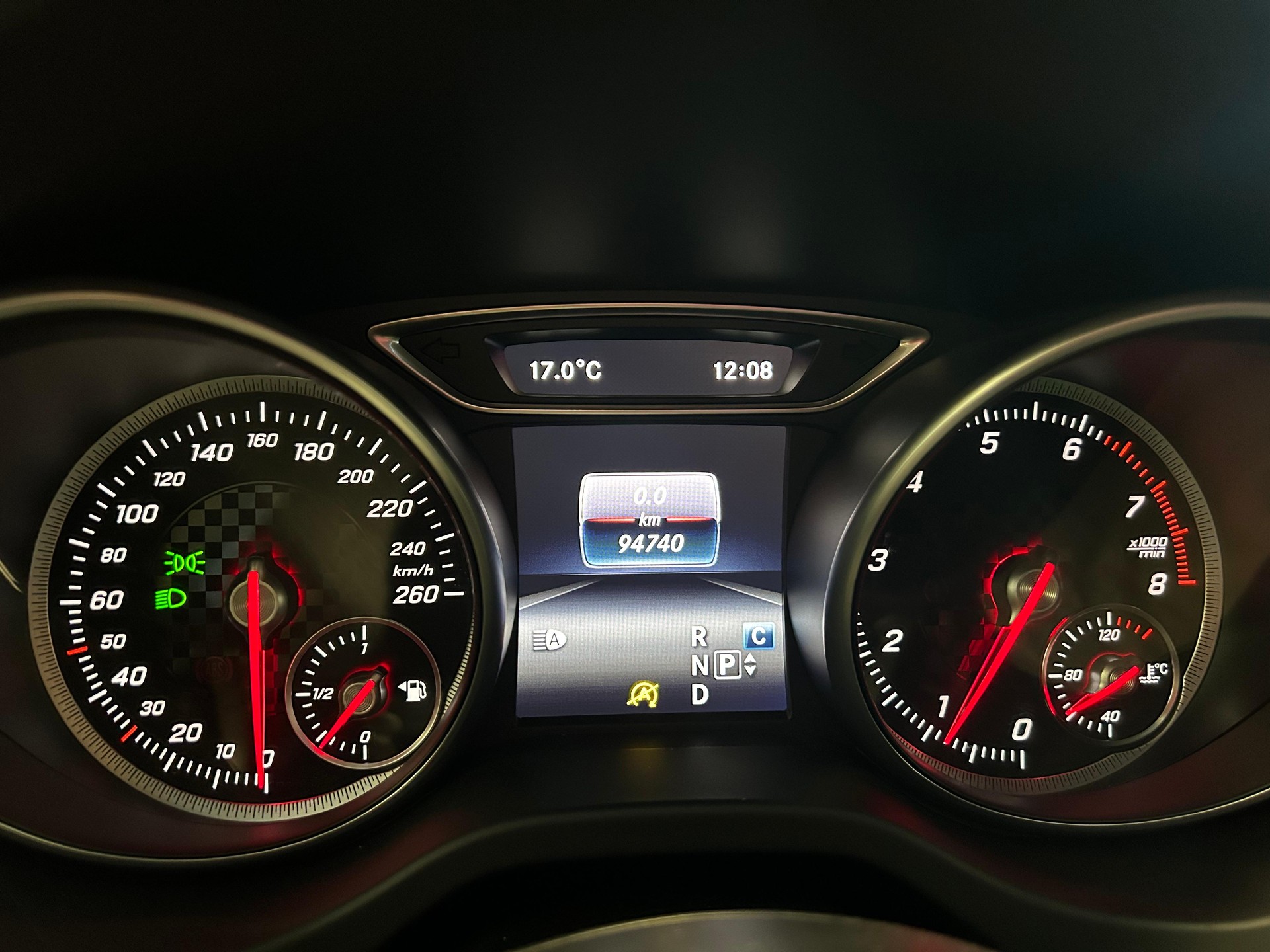 MERCEDES-BENZ A 250 AMG Line 4m-image-9