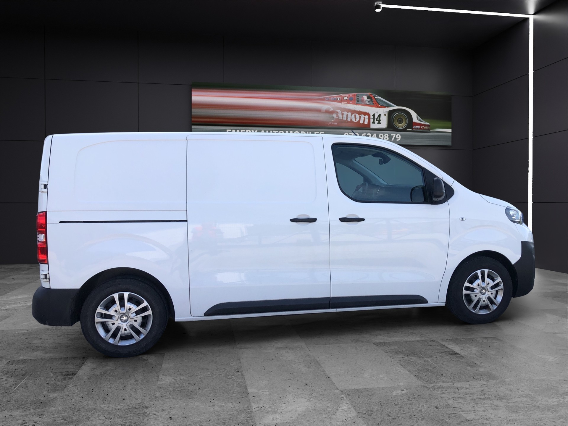 PEUGEOT Expert 1.5 BlueHDi 100 S&S Pro Standard-image-6