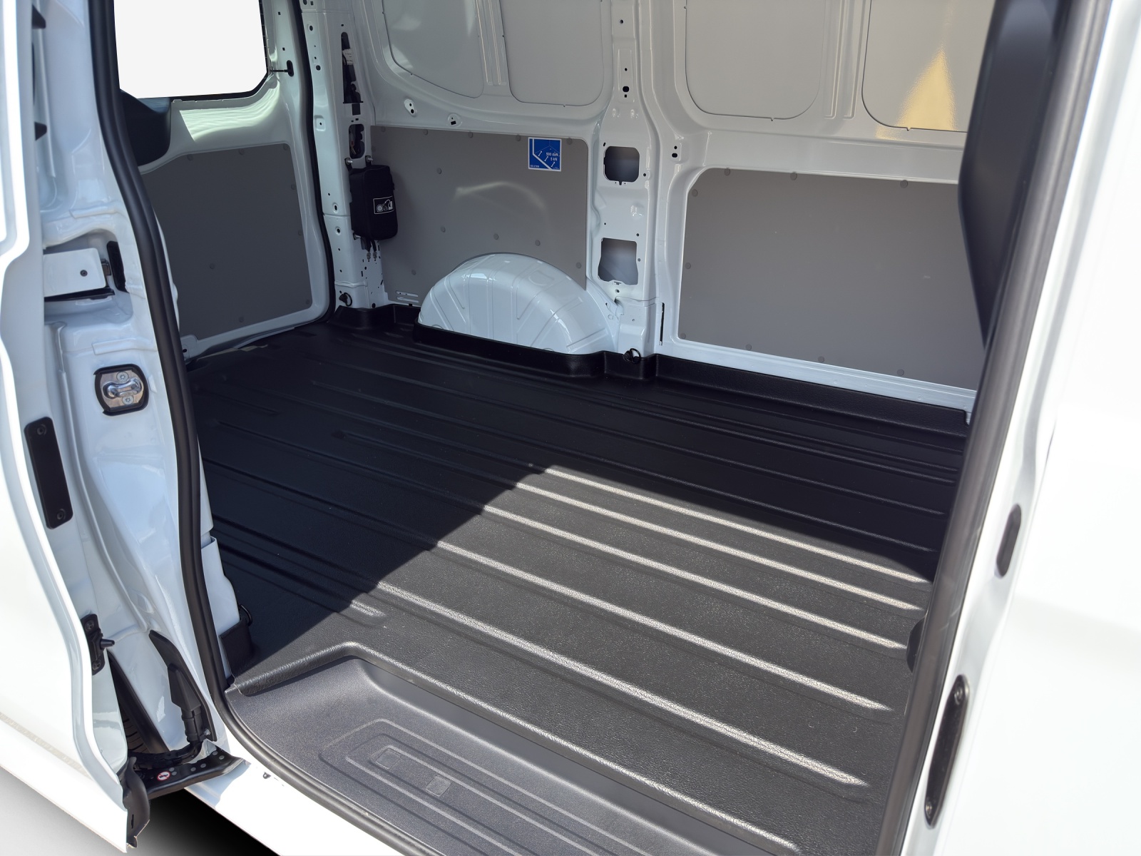 VW e-Transporter 70 kWh-image-10