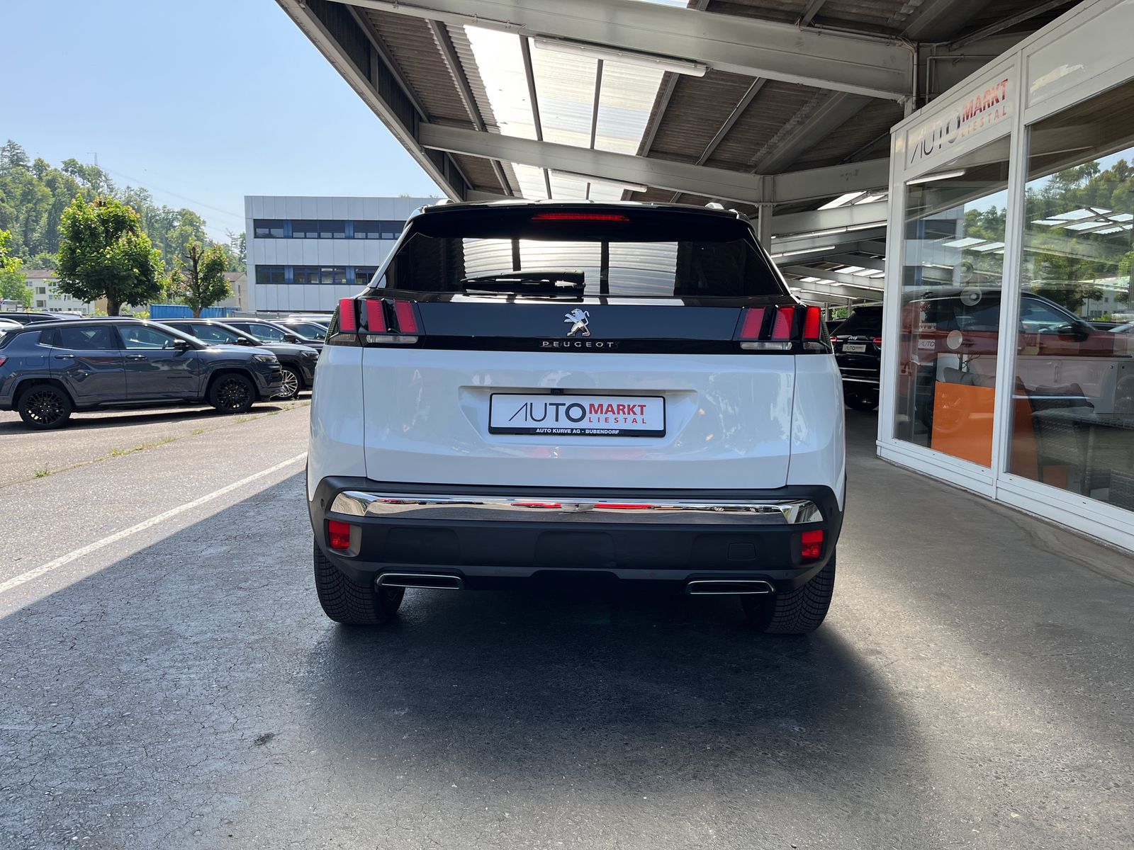 PEUGEOT 3008 2.0 BlueHDi GT EAT-image-3