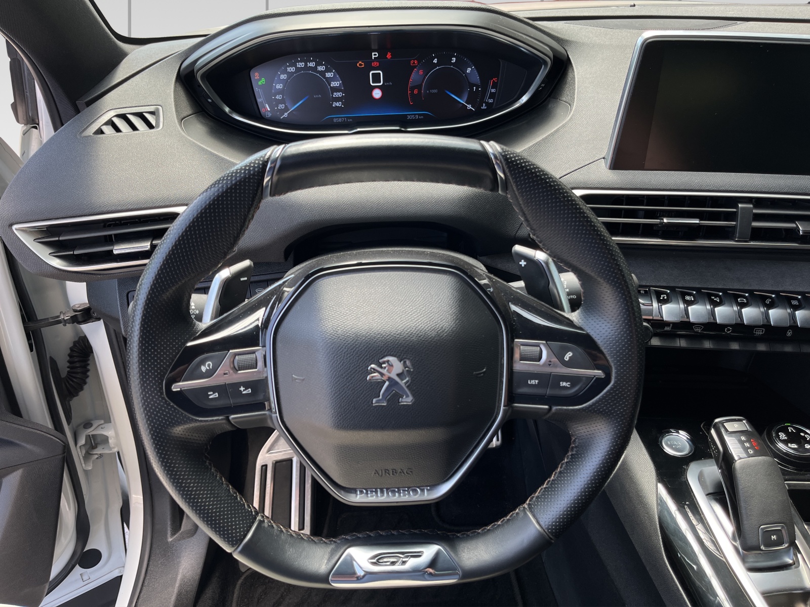 PEUGEOT 3008 2.0 BlueHDi GT EAT-image-8