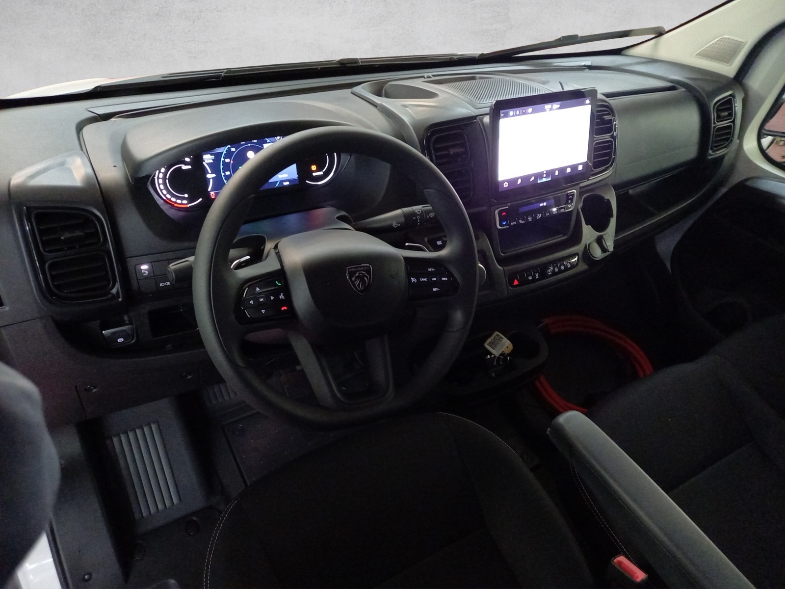 PEUGEOT e-Boxer Kaw. 435 L3H2 110 kWh-image-9