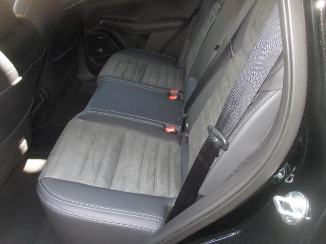 MITSUBISHI Outlander 2.4 PHEV Intense 4x4-image-15