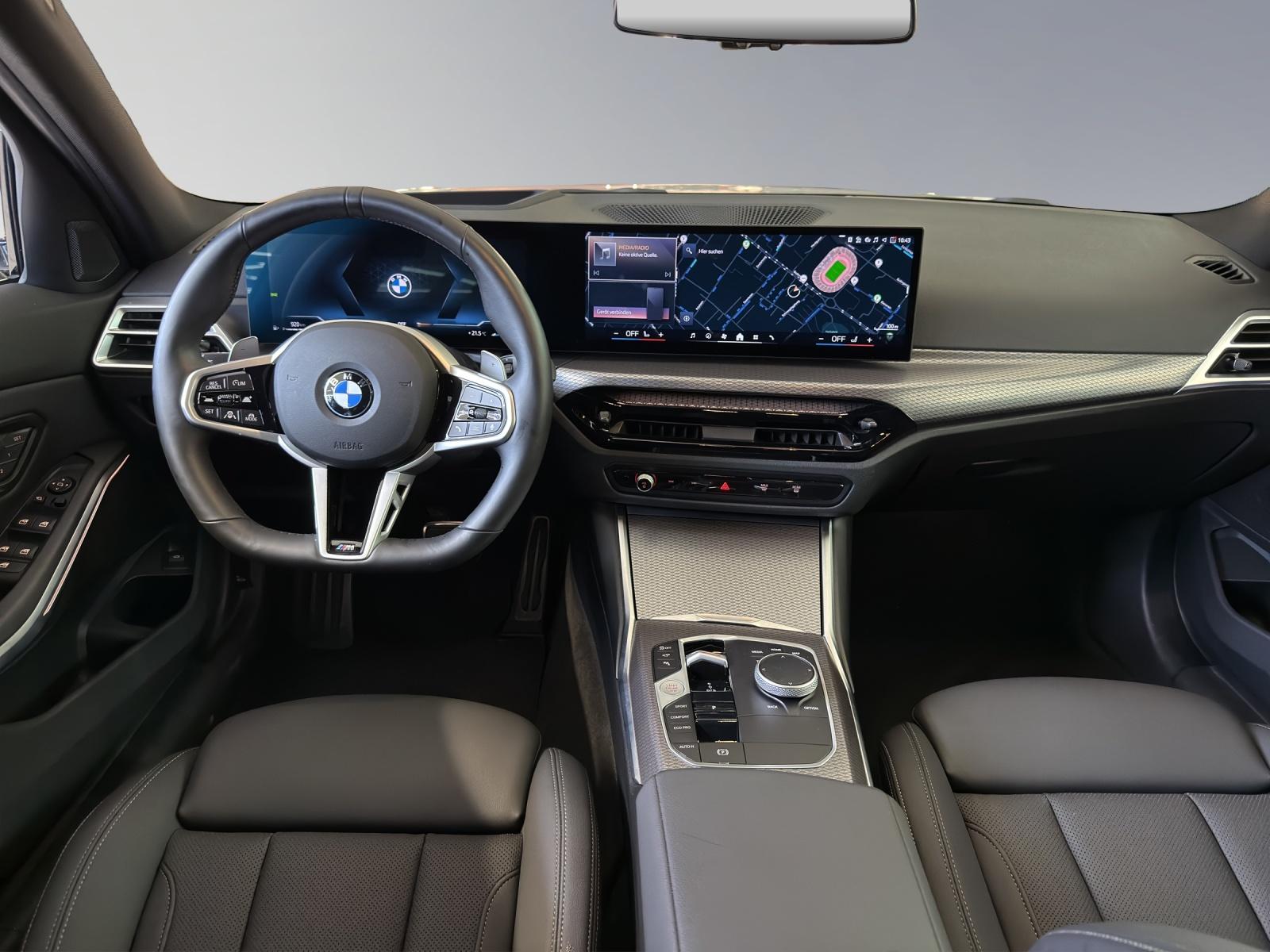 BMW 320d xDrive Touring M Sport-image-8