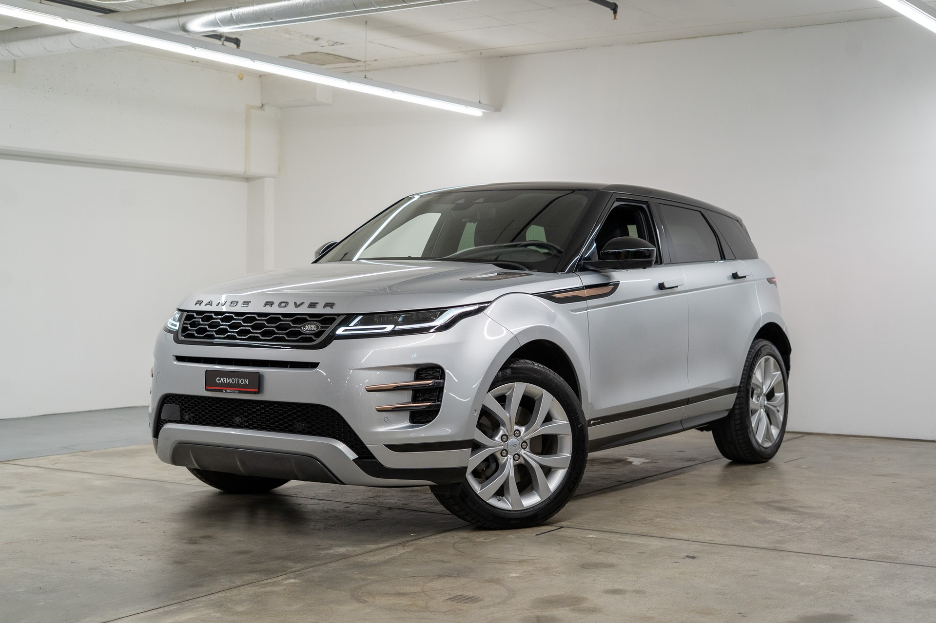 LAND ROVER Range Rover Evoque 2.0 T 250 R-Dynamic SE / CH-Fahrzeug-image-0