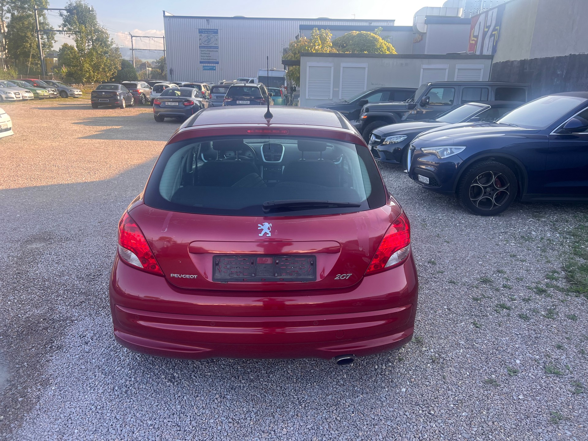 PEUGEOT 207 1.6 16V Sport Automatic-image-3