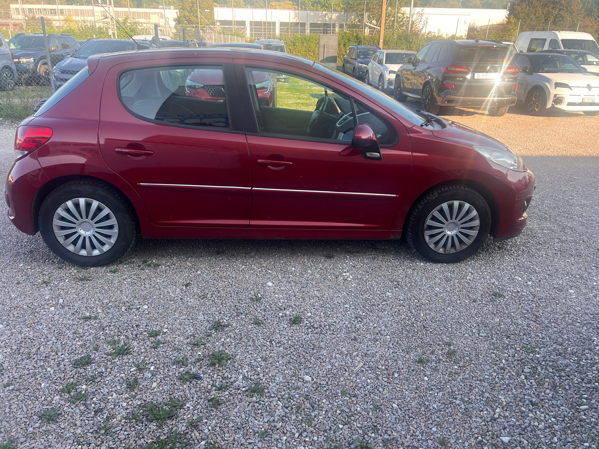 PEUGEOT 207 1.6 16V Sport Automatic-image-6