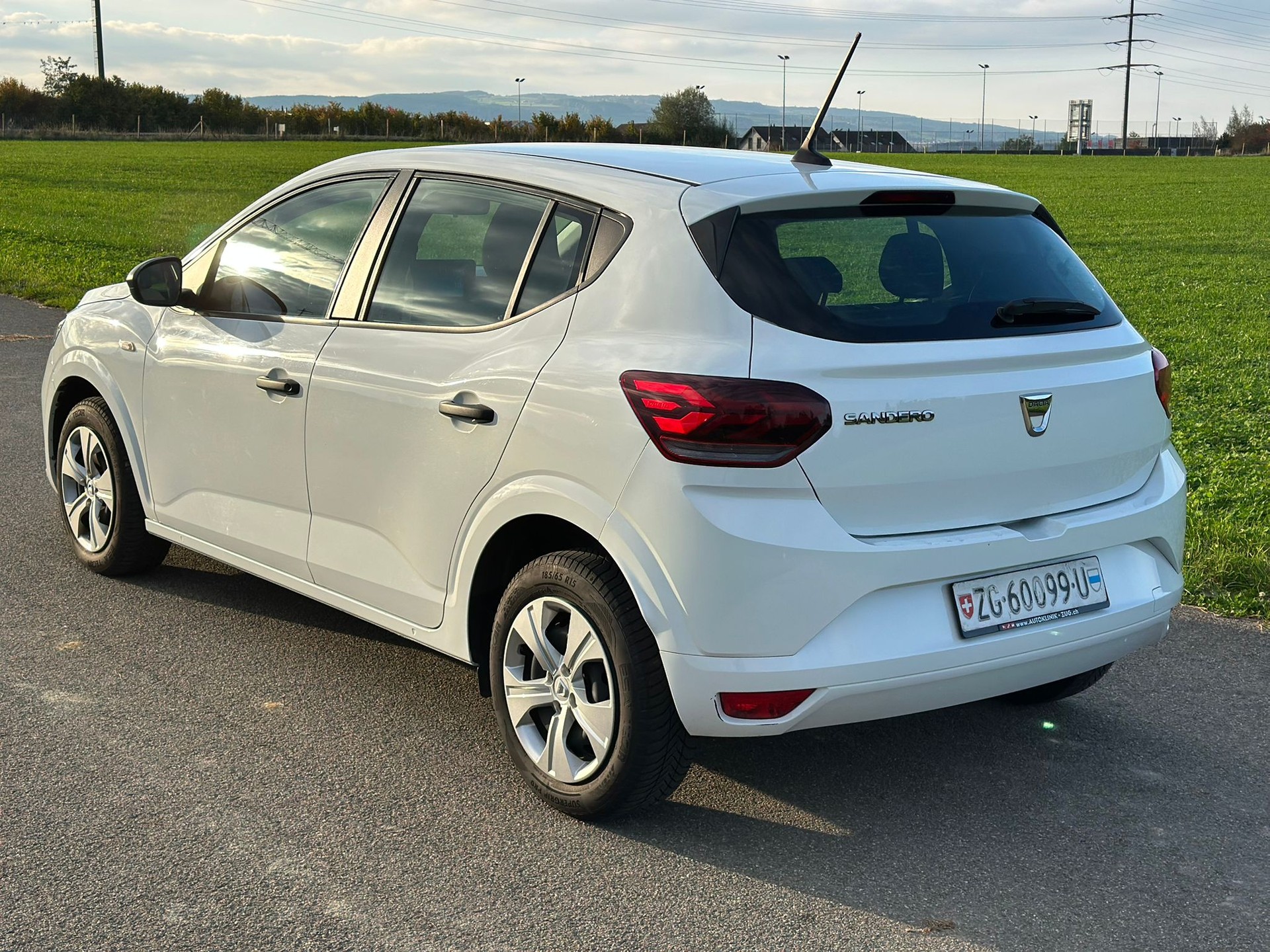 DACIA Sandero TCe 90 Essential-image-7