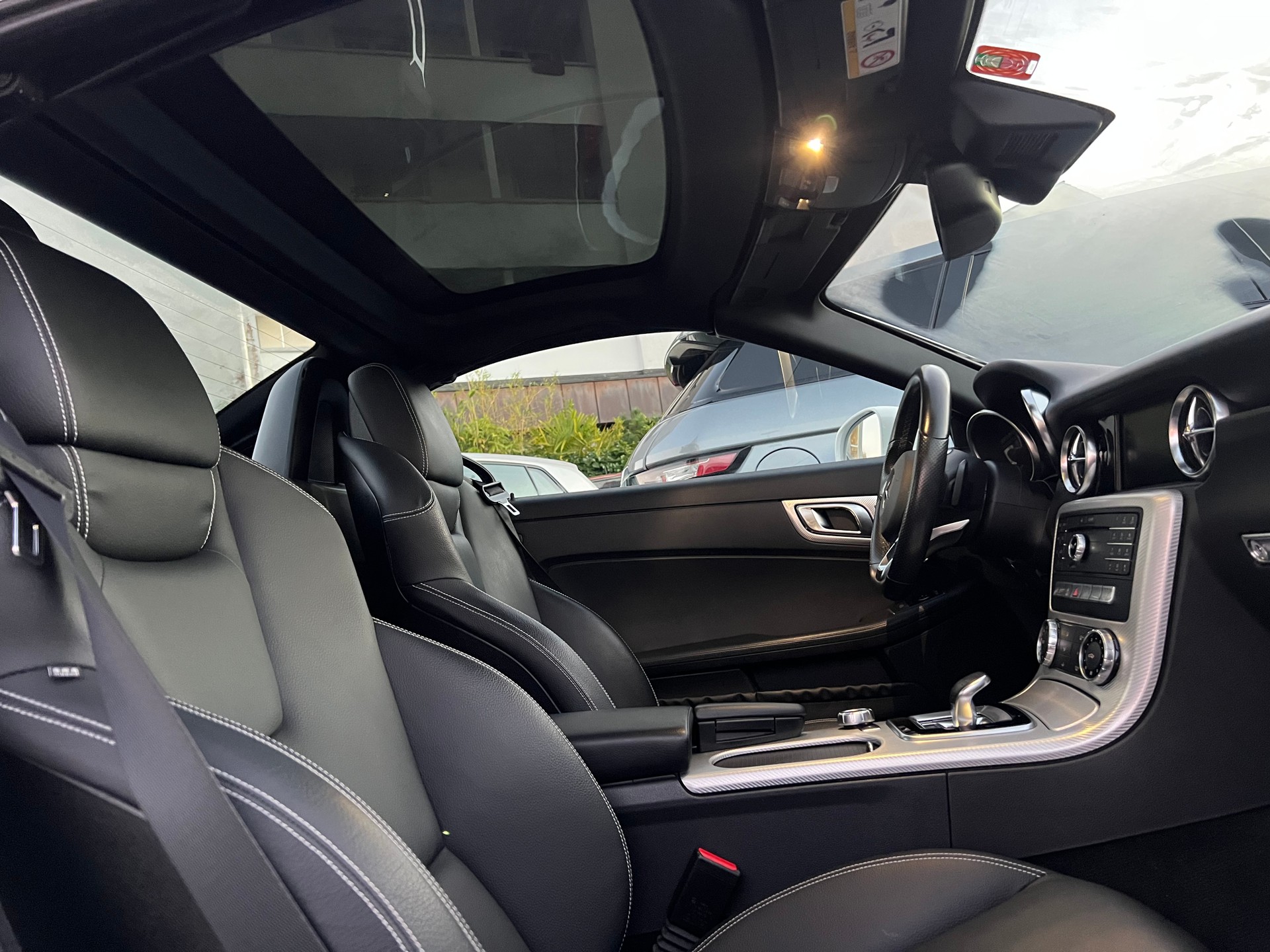MERCEDES-BENZ SLC 180 9G-Tronic-image-13