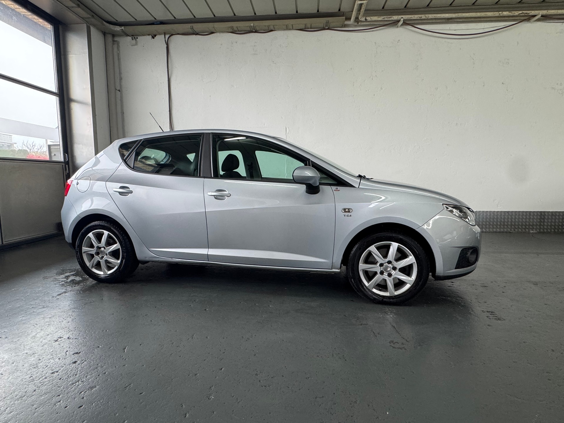 SEAT Ibiza 1.9 TDI Style-image-6