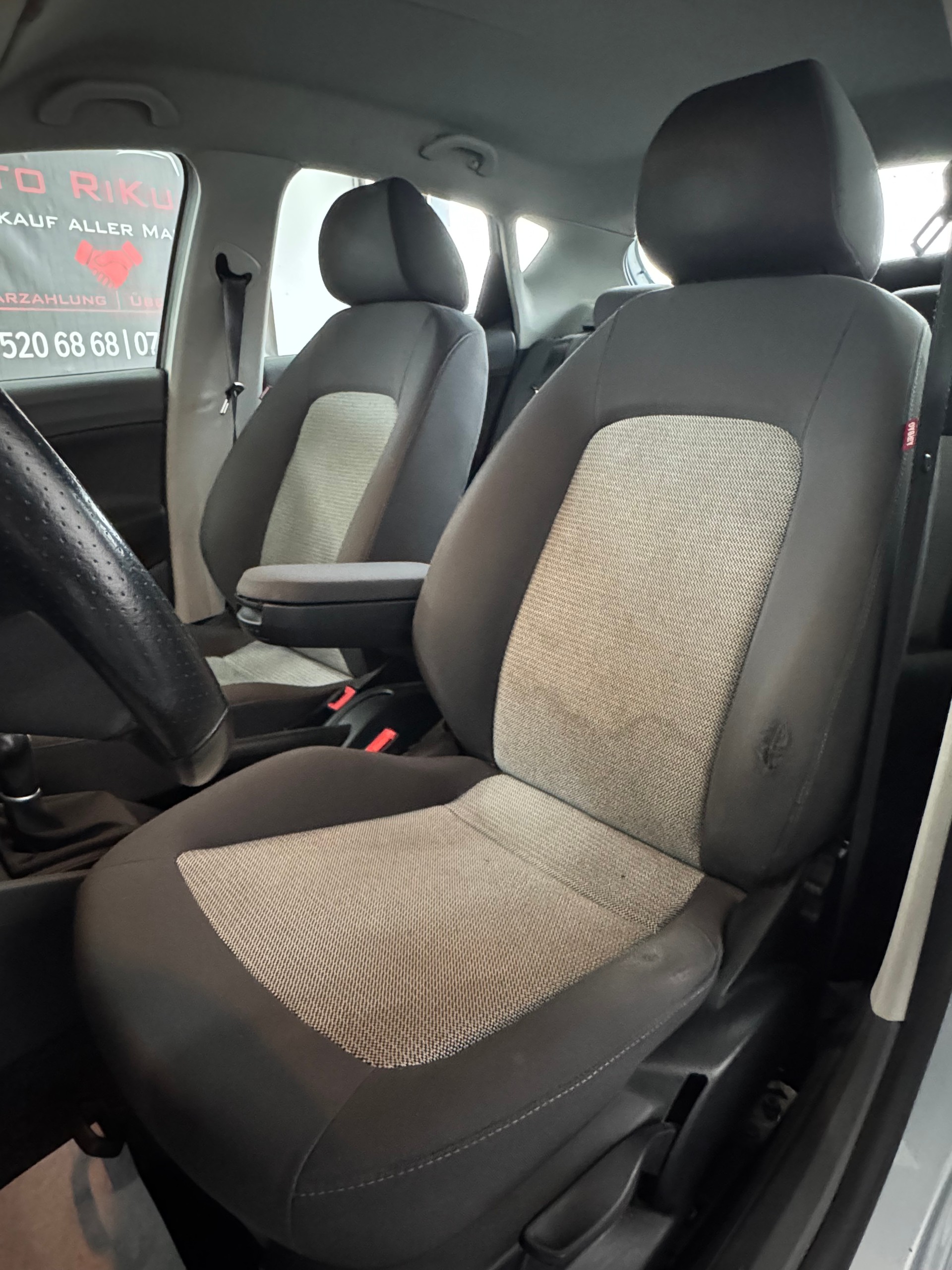 SEAT Ibiza 1.9 TDI Style-image-13