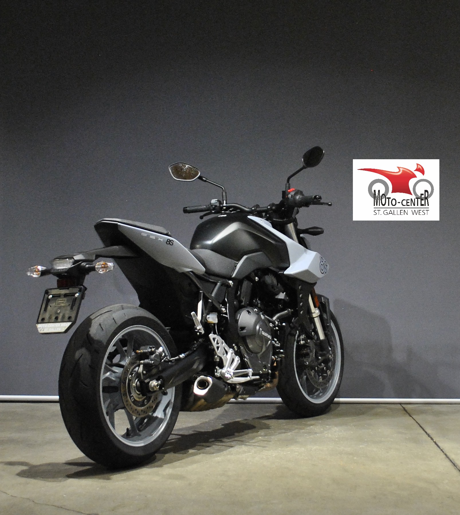SUZUKI GSX 8 S-image-4