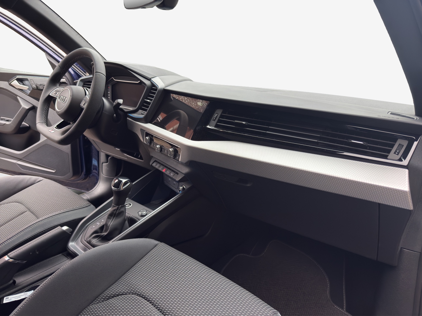 AUDI A1 Sportback 30 TFSI S Line Attraction S-tronic-image-14