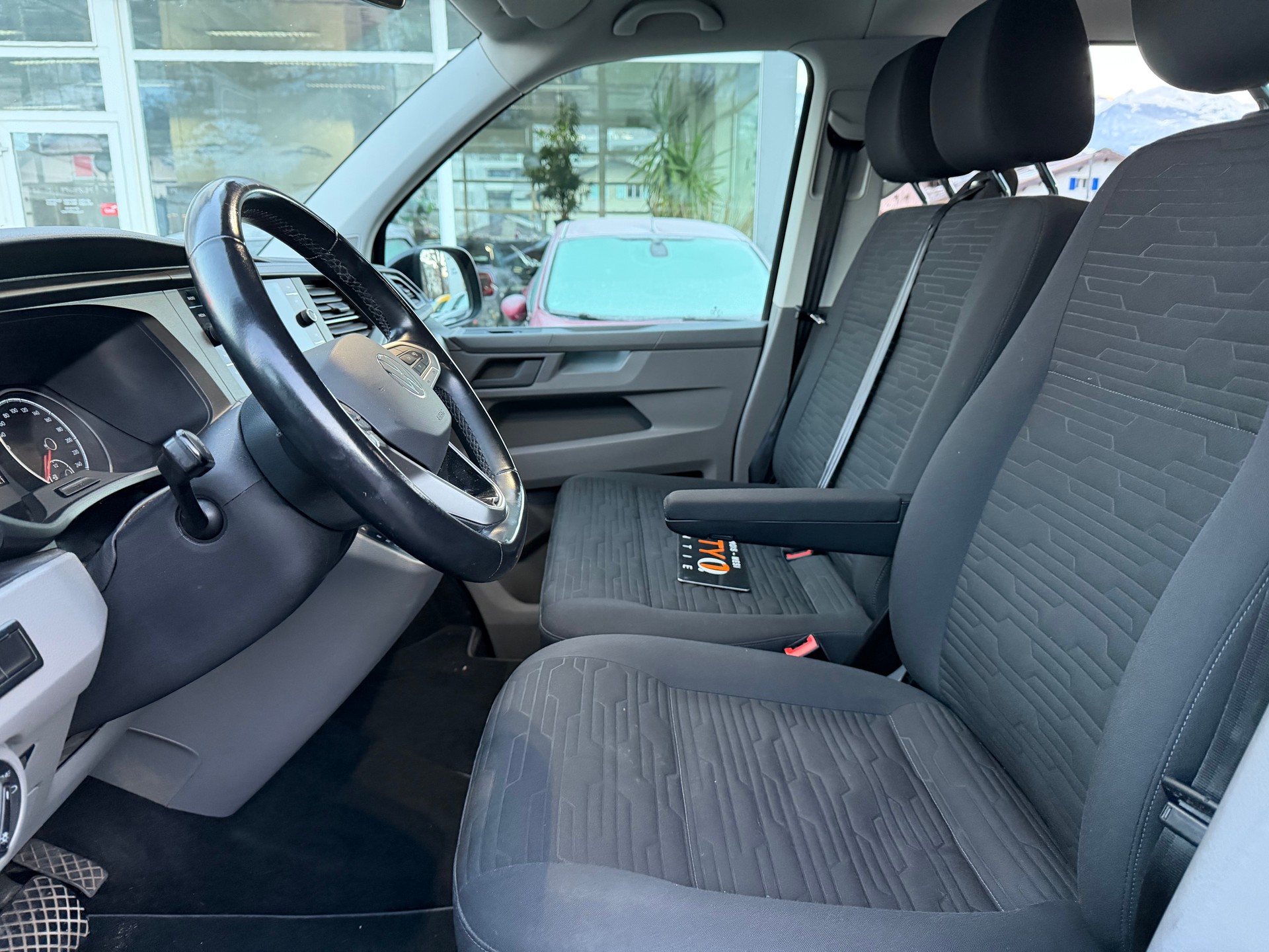 VW T6.1 Caravelle 2.0 Bi-TDI Comfortline Liberty 4M. DSG-image-17