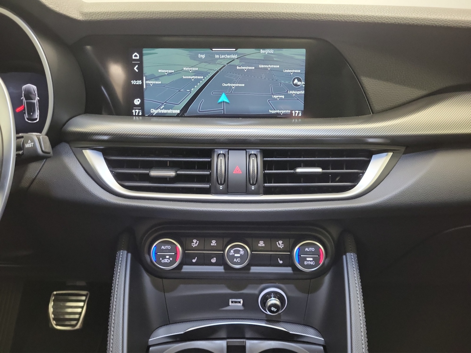 ALFA ROMEO Stelvio 2.0 Q4 280 Veloce Sky-image-8