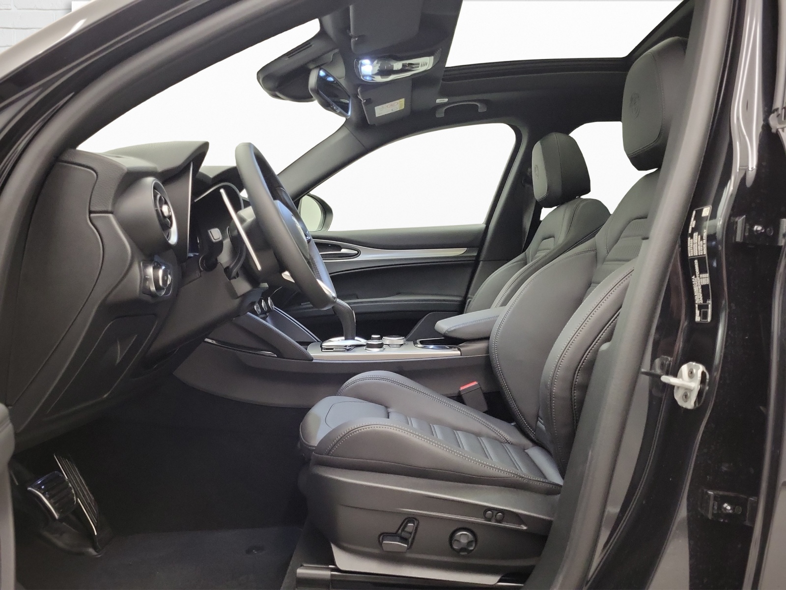 ALFA ROMEO Stelvio 2.0 Q4 280 Veloce Sky-image-6
