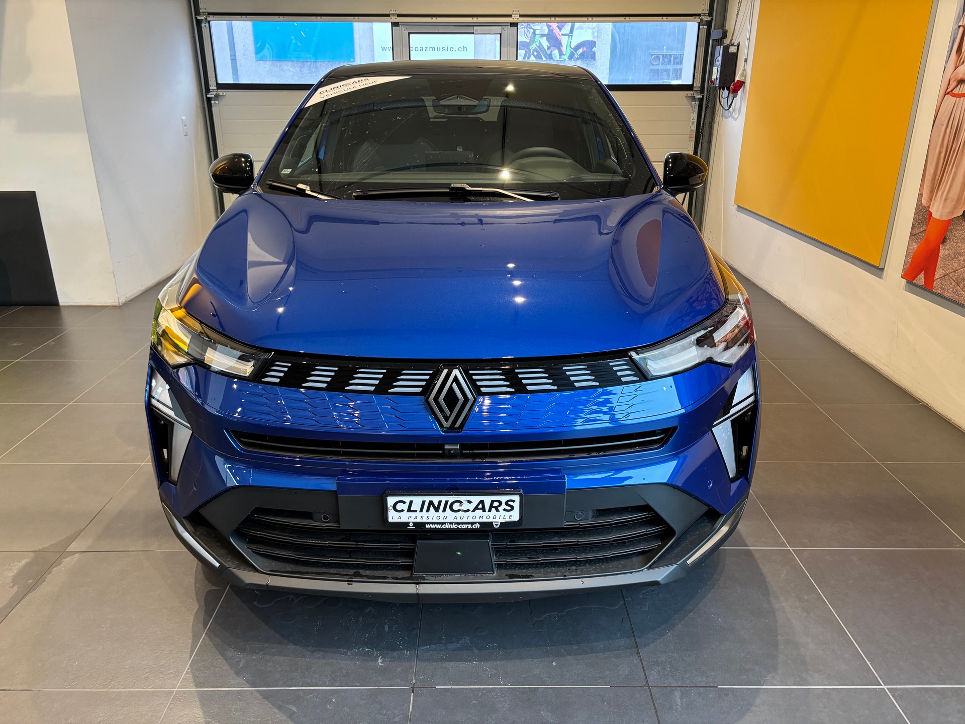 RENAULT Symbioz 1.8 E-Tech Techno-image-1