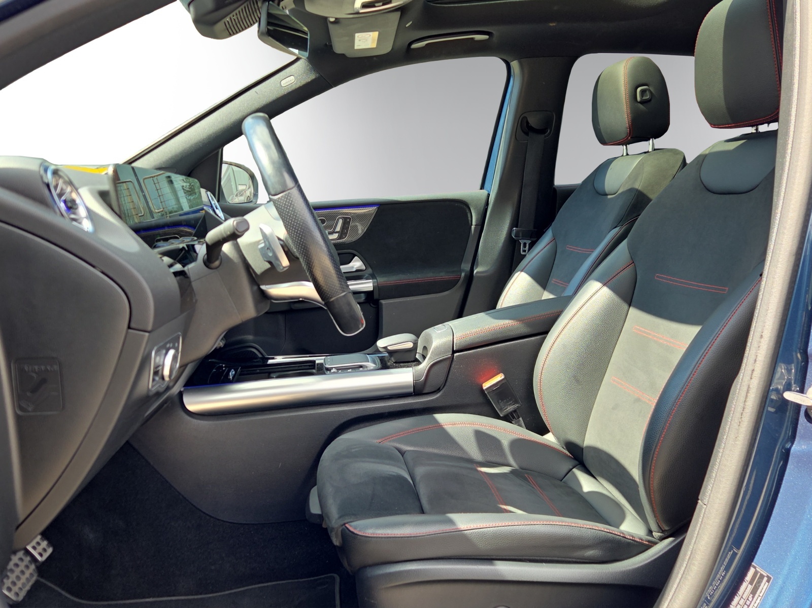 Image MERCEDES-BENZ B-250 B 250 e AMG Line