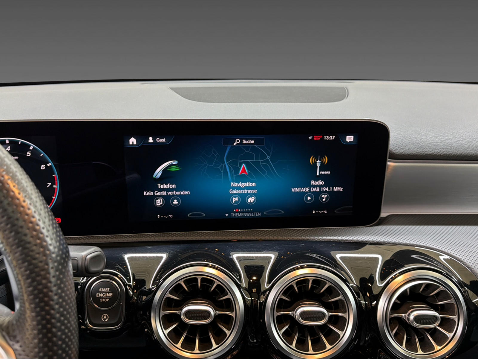 MERCEDES-BENZ A 35 4Matic-image-13