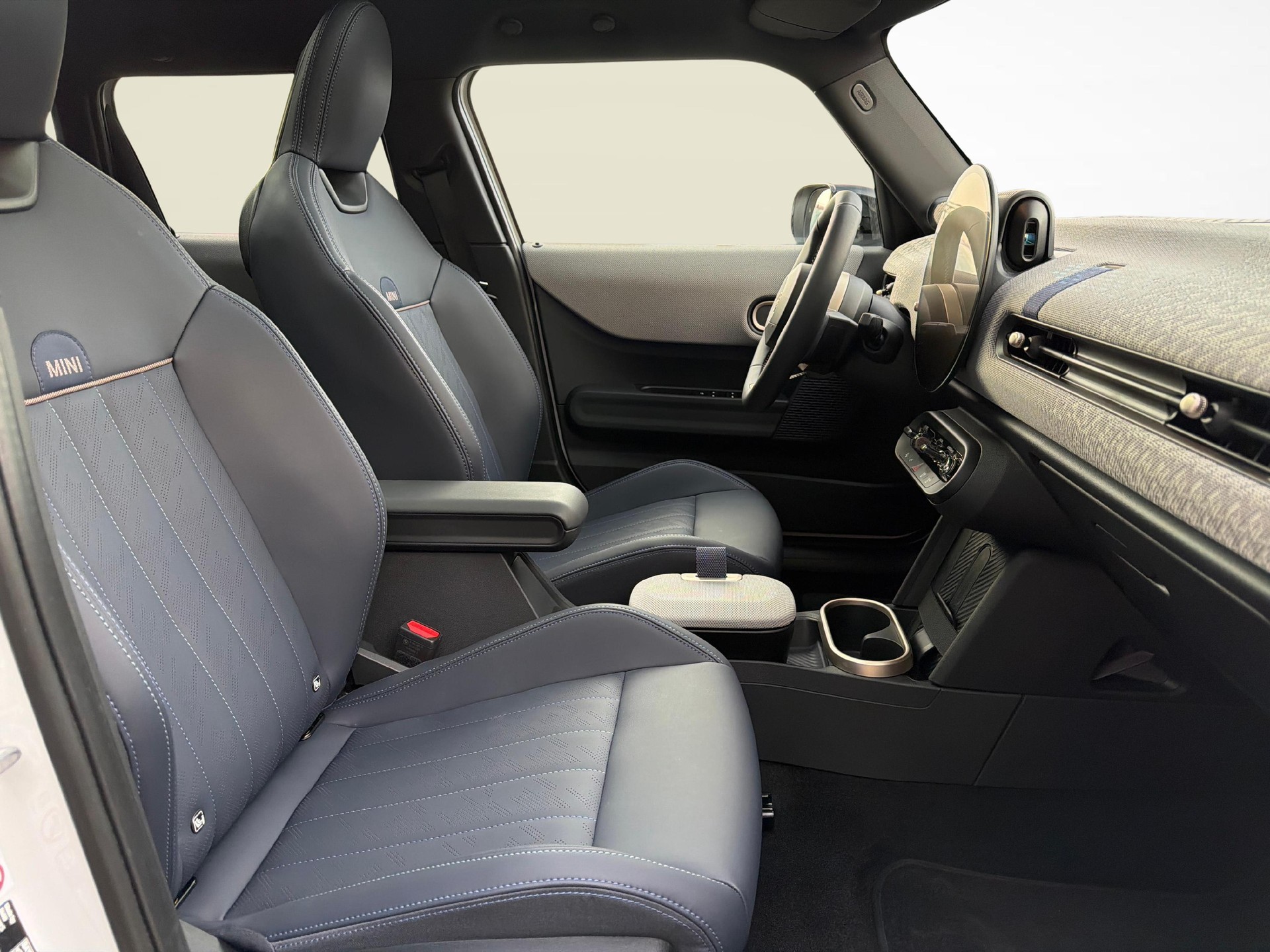 MINI Cooper S-image-15