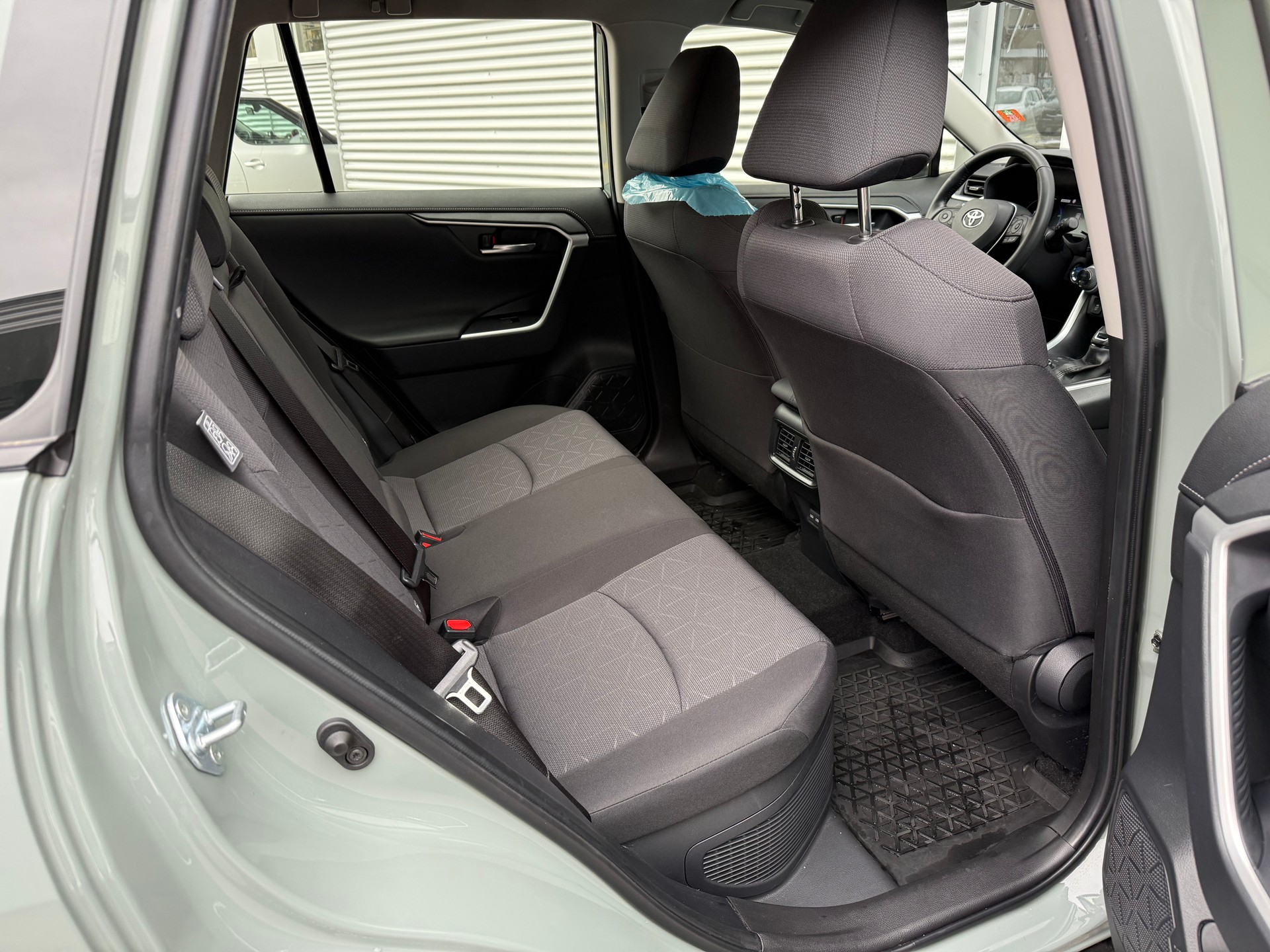 TOYOTA RAV-4 2.5 HSD Comfort e-CVT 4WD-image-9