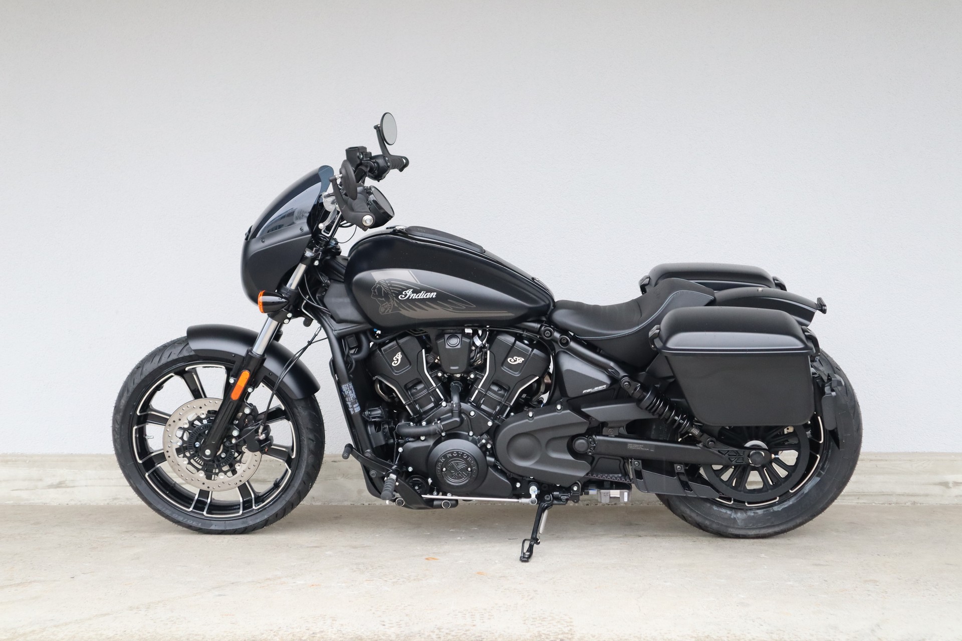 INDIAN Scout Sport RT LT + Tech-image-4