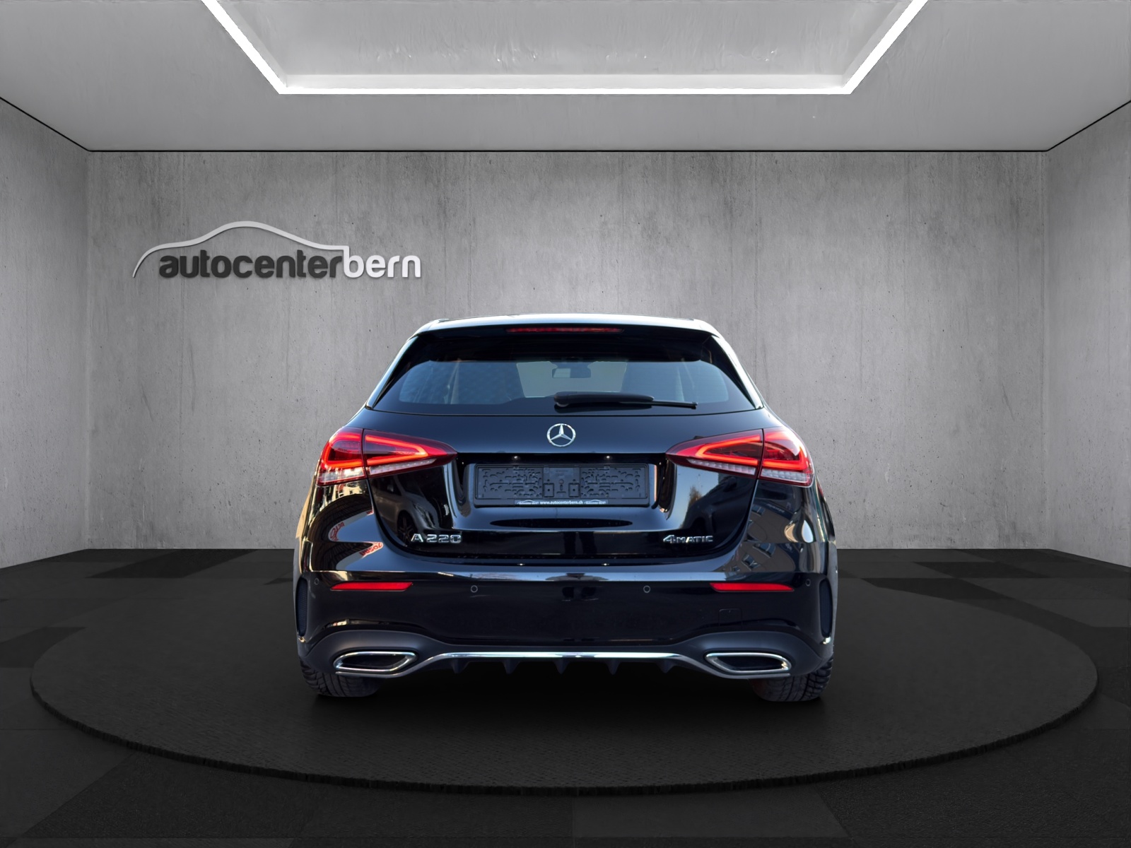 MERCEDES-BENZ A 220 AMG Line 7G-DCT 4Matic-image-5