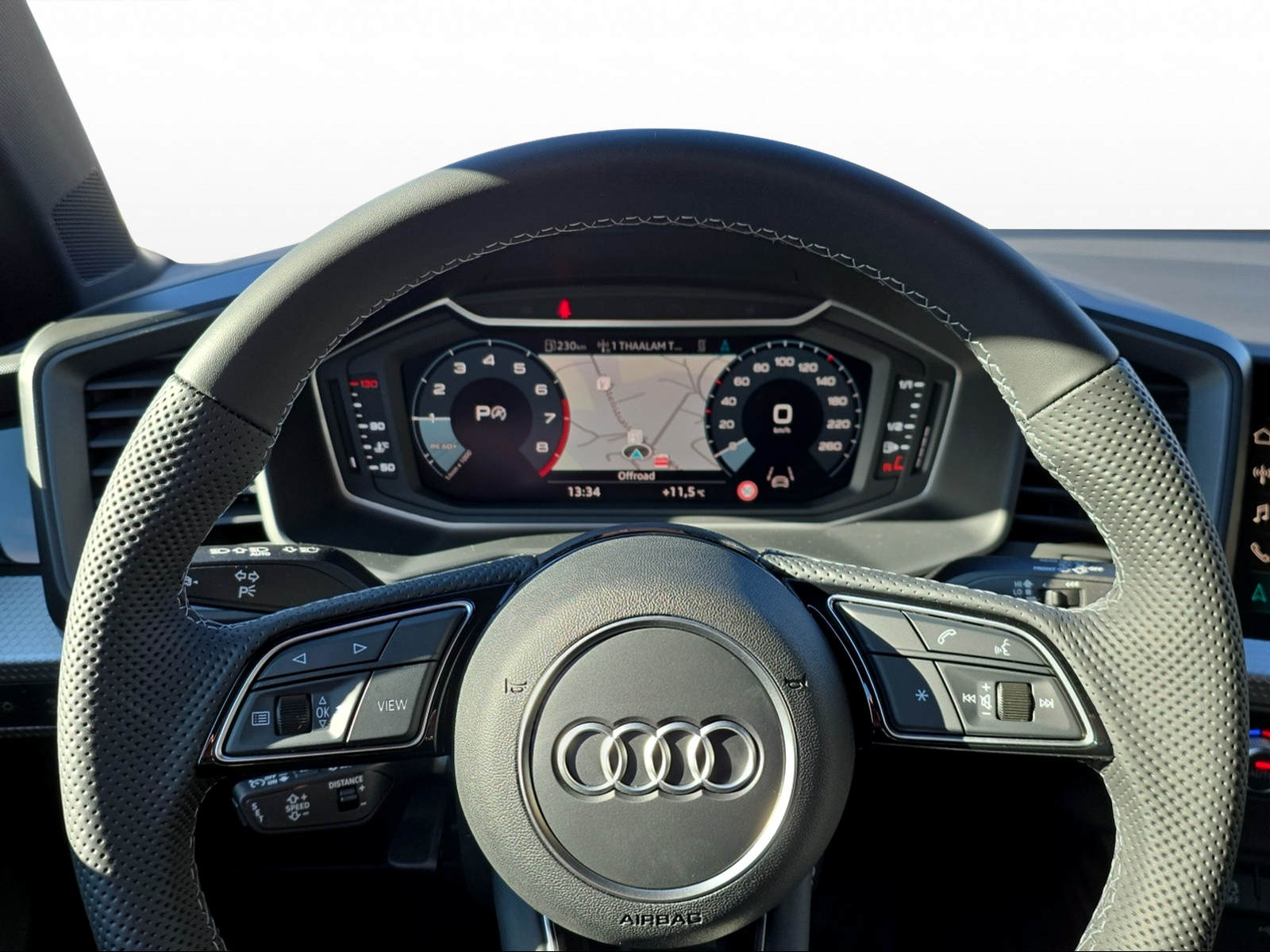 AUDI A1 Sportback 30 TFSI Attraction S-tronic-image-4