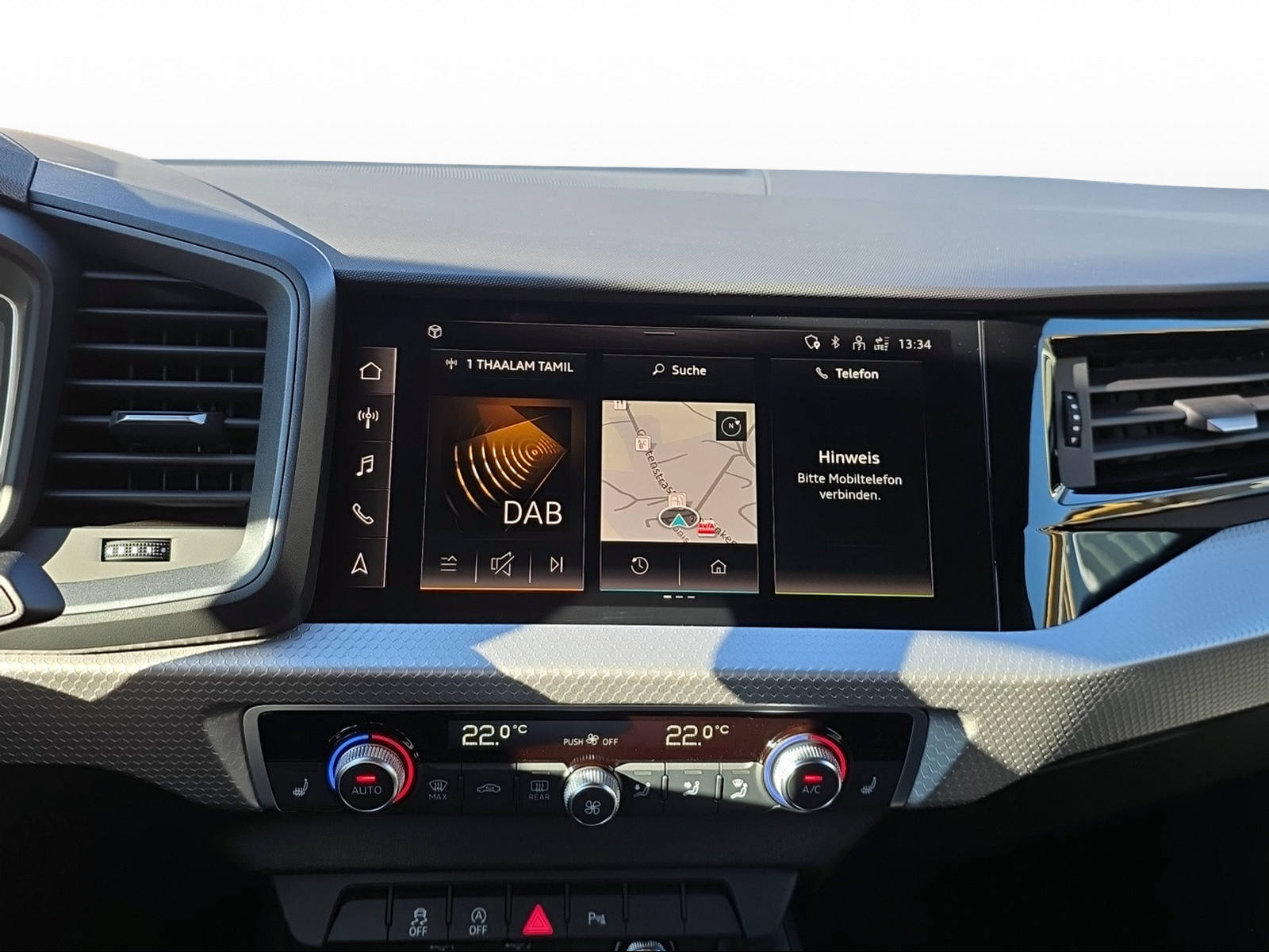 AUDI A1 Sportback 30 TFSI Attraction S-tronic-image-8