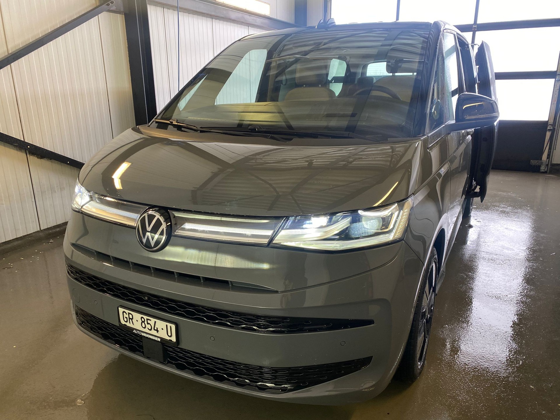 VW Multivan 1.5 eHybrid Life Lang DSG-showroom-element-1