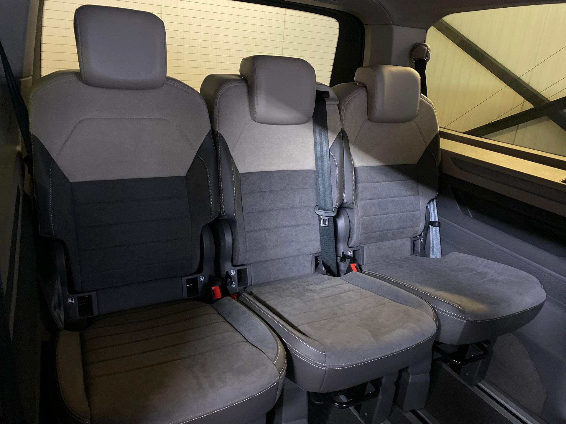 VW Multivan 1.5 eHybrid Life Lang DSG-image-20