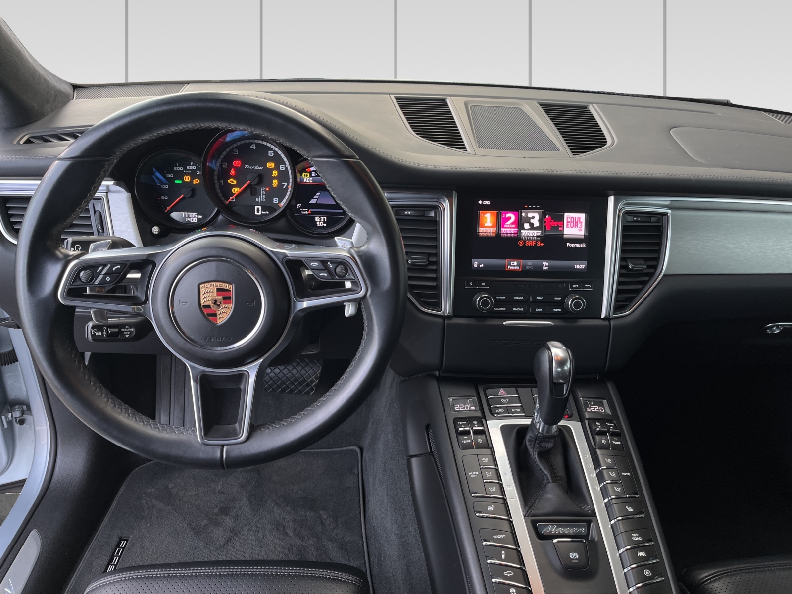 PORSCHE Macan Turbo PDK-image-8